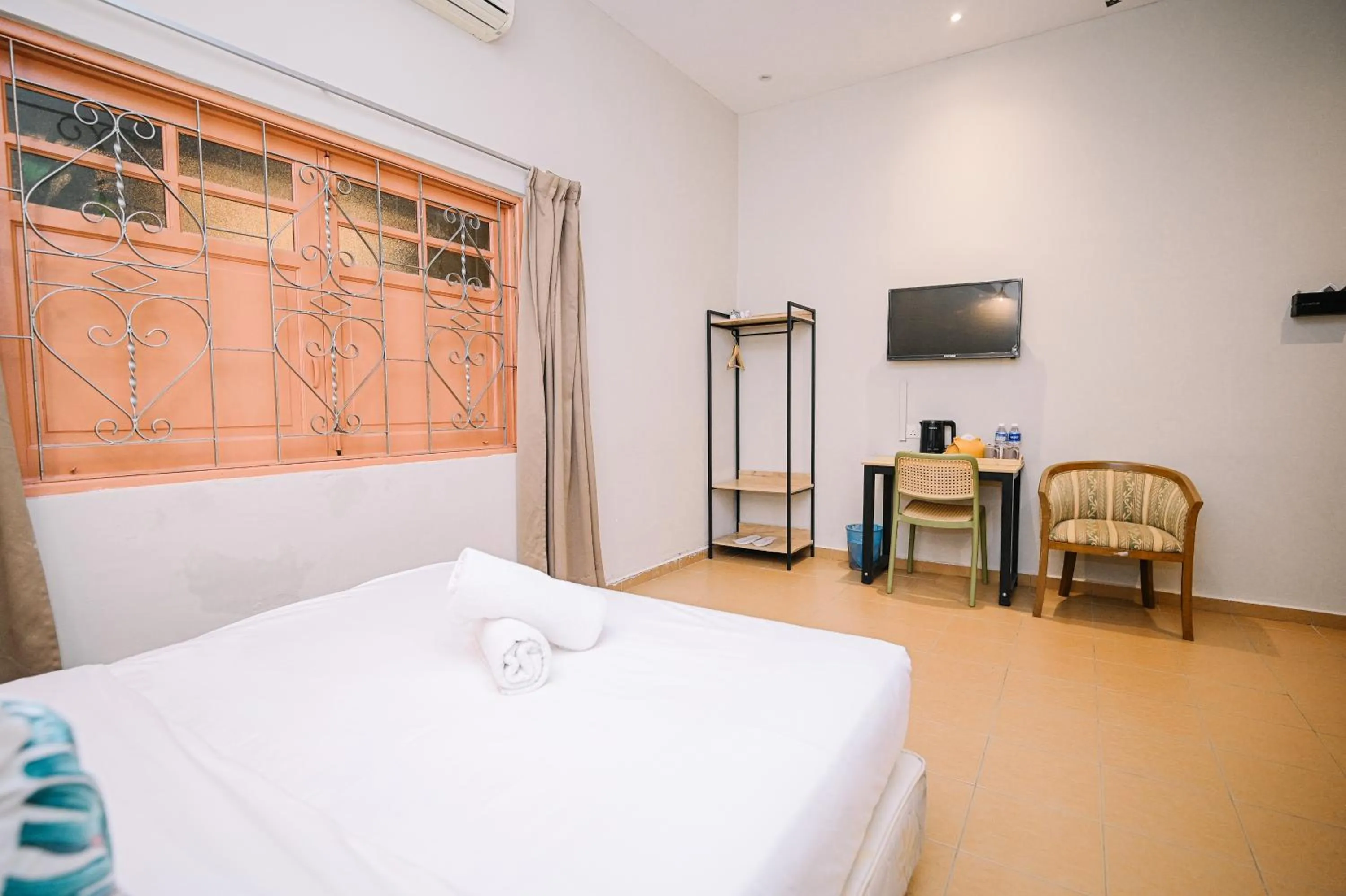 Bed in Swing & Pillows - Jonker Street Malacca