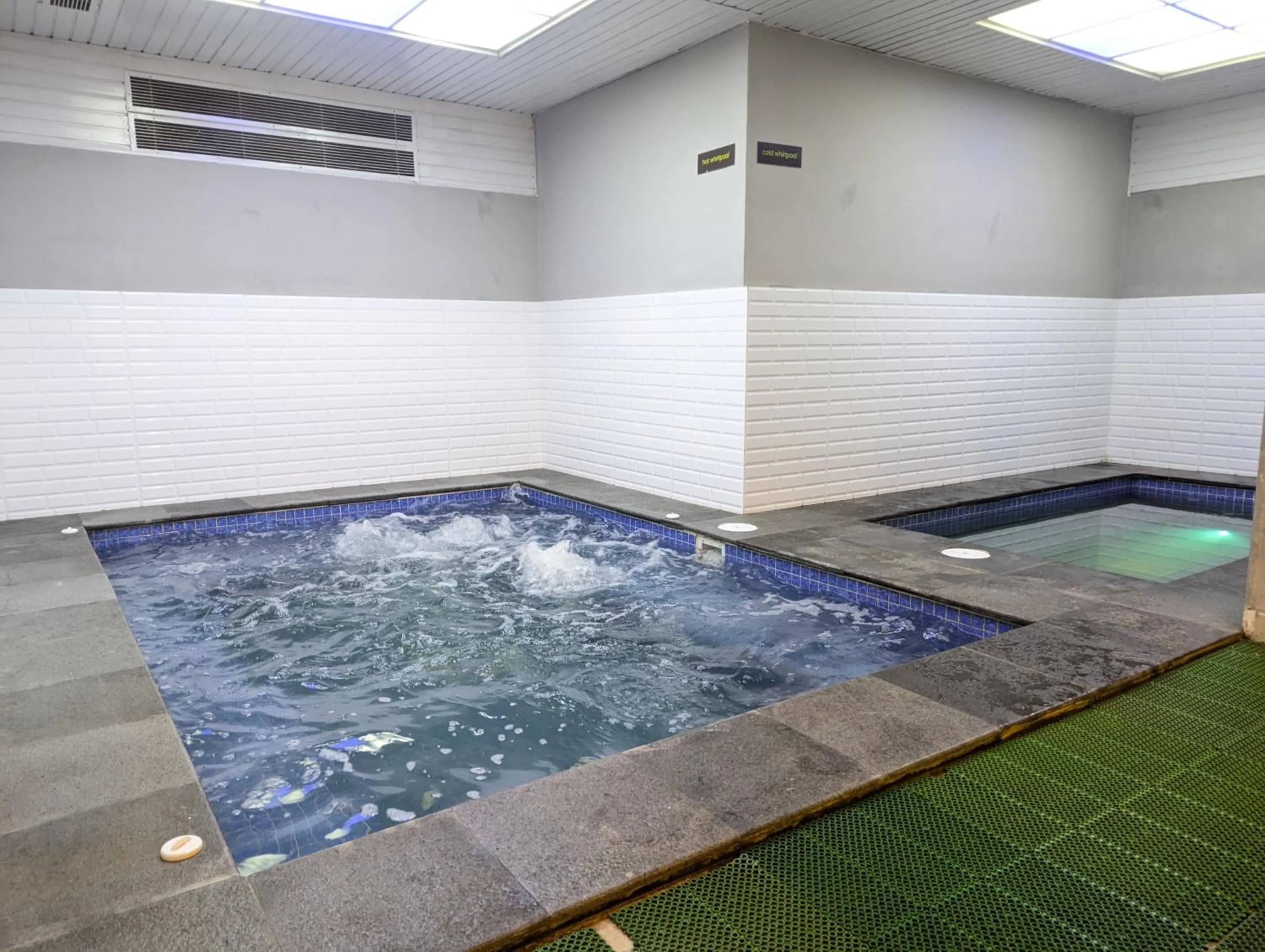 Fitness centre/facilities in MAXONE Dumai