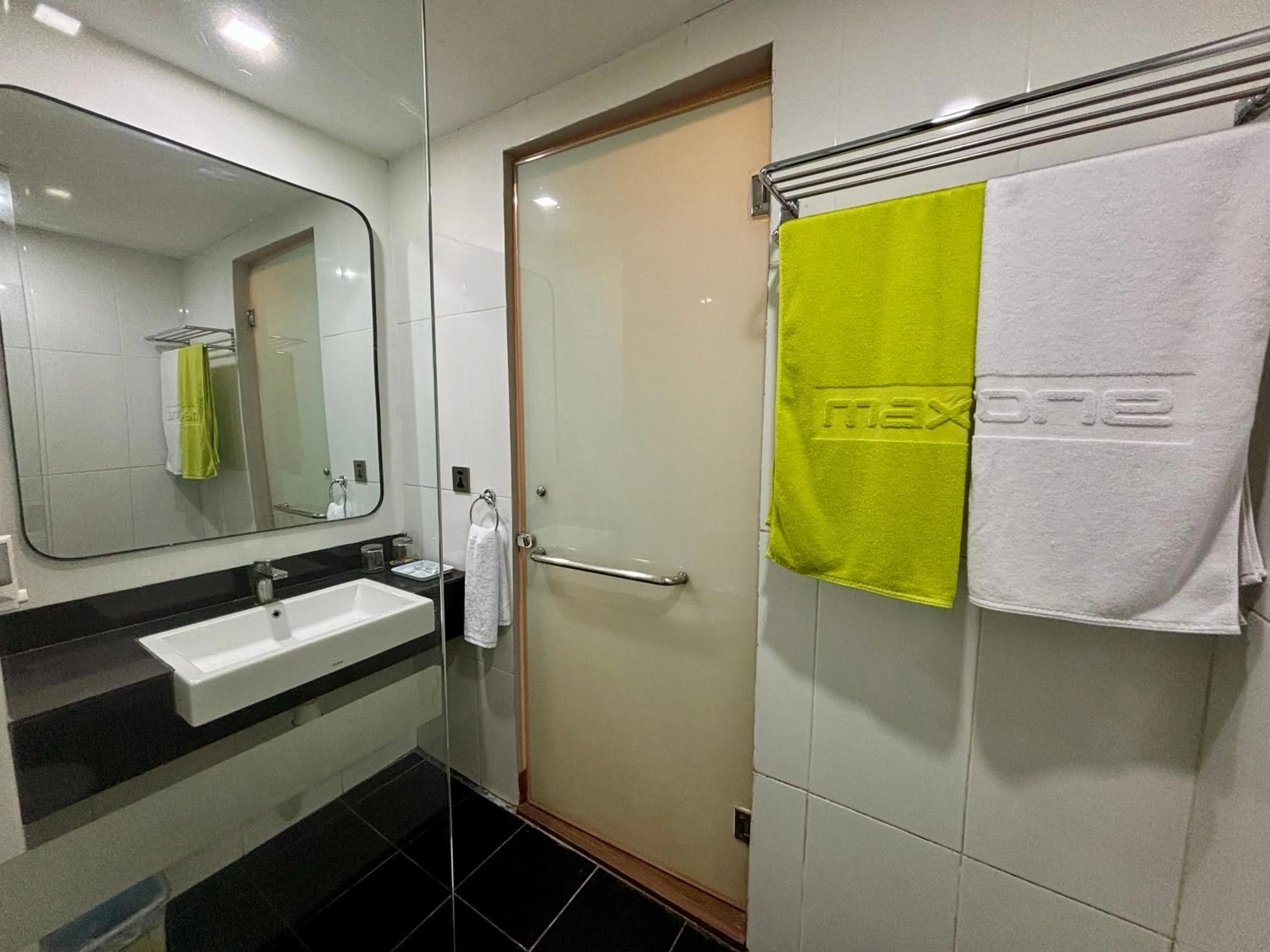 Bathroom in MAXONE Dumai