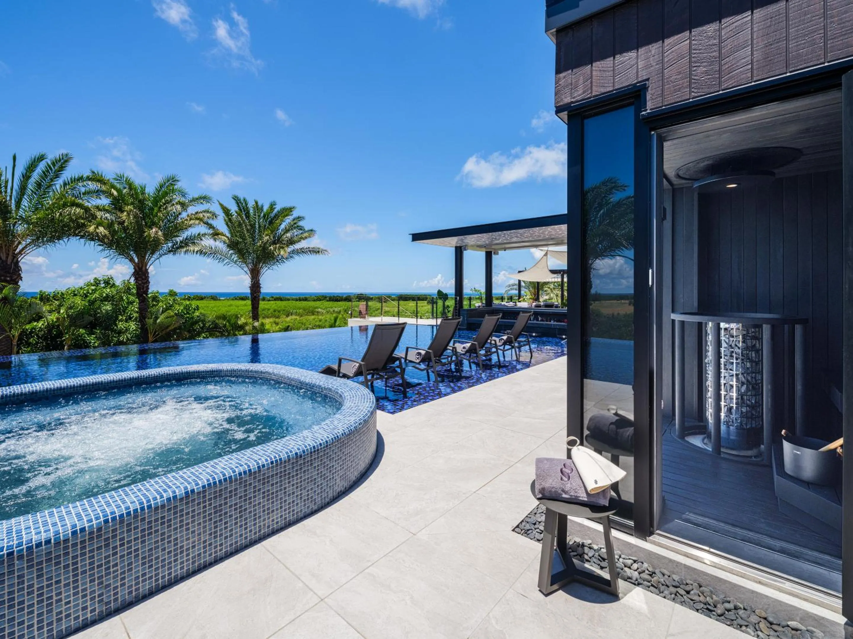 Hot Tub in seven x seven ISHIGAKI