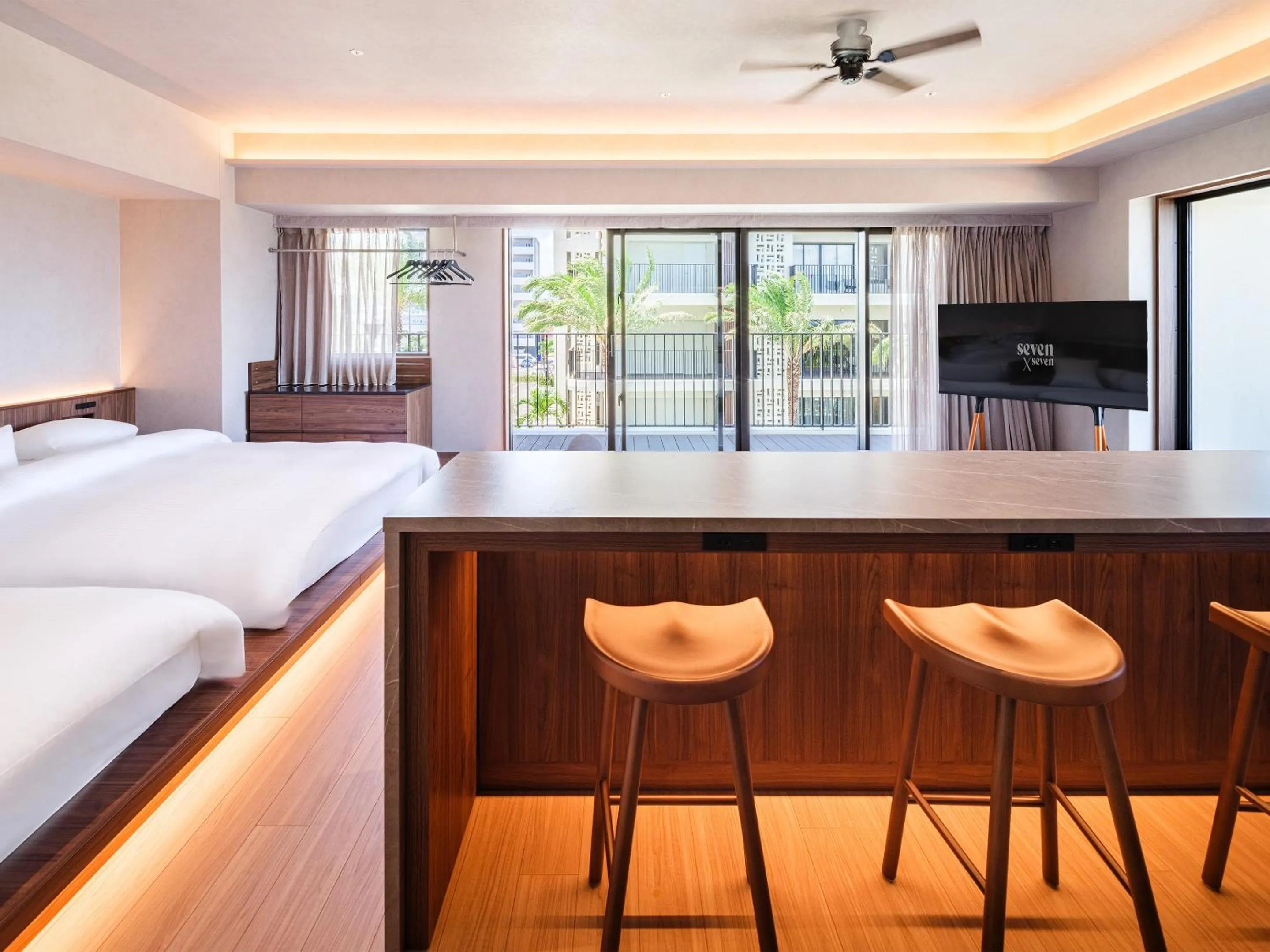 Living room, Bed in seven x seven ISHIGAKI