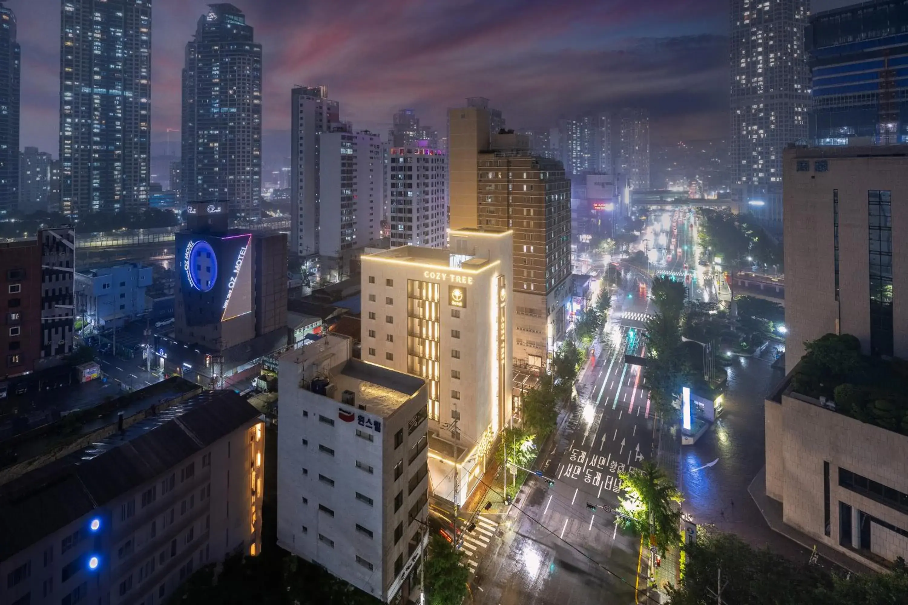 Property building in Cozy Tree Hotel Seomyeon Property building in Cozy Tree Hotel Seomyeon