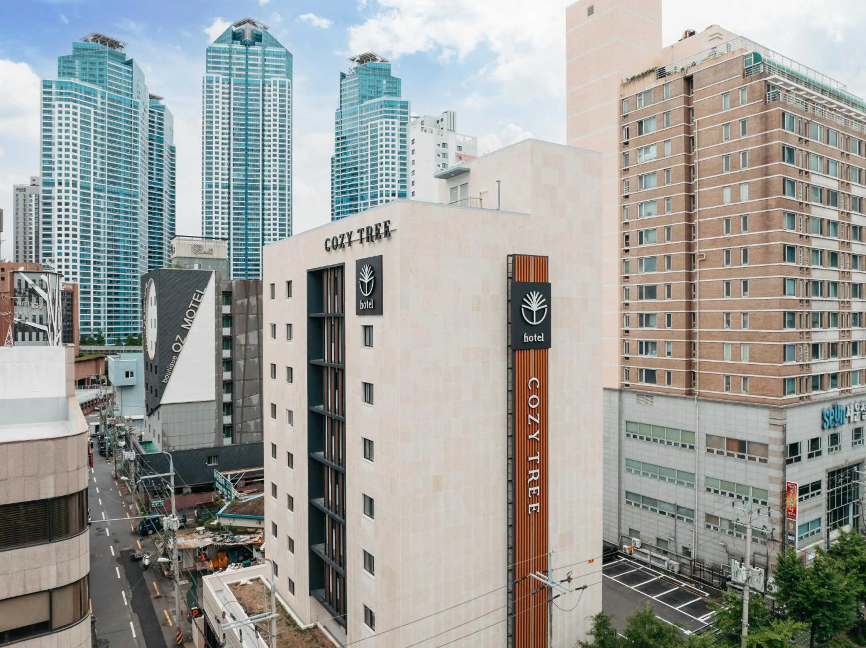Property building in Cozy Tree Hotel Seomyeon