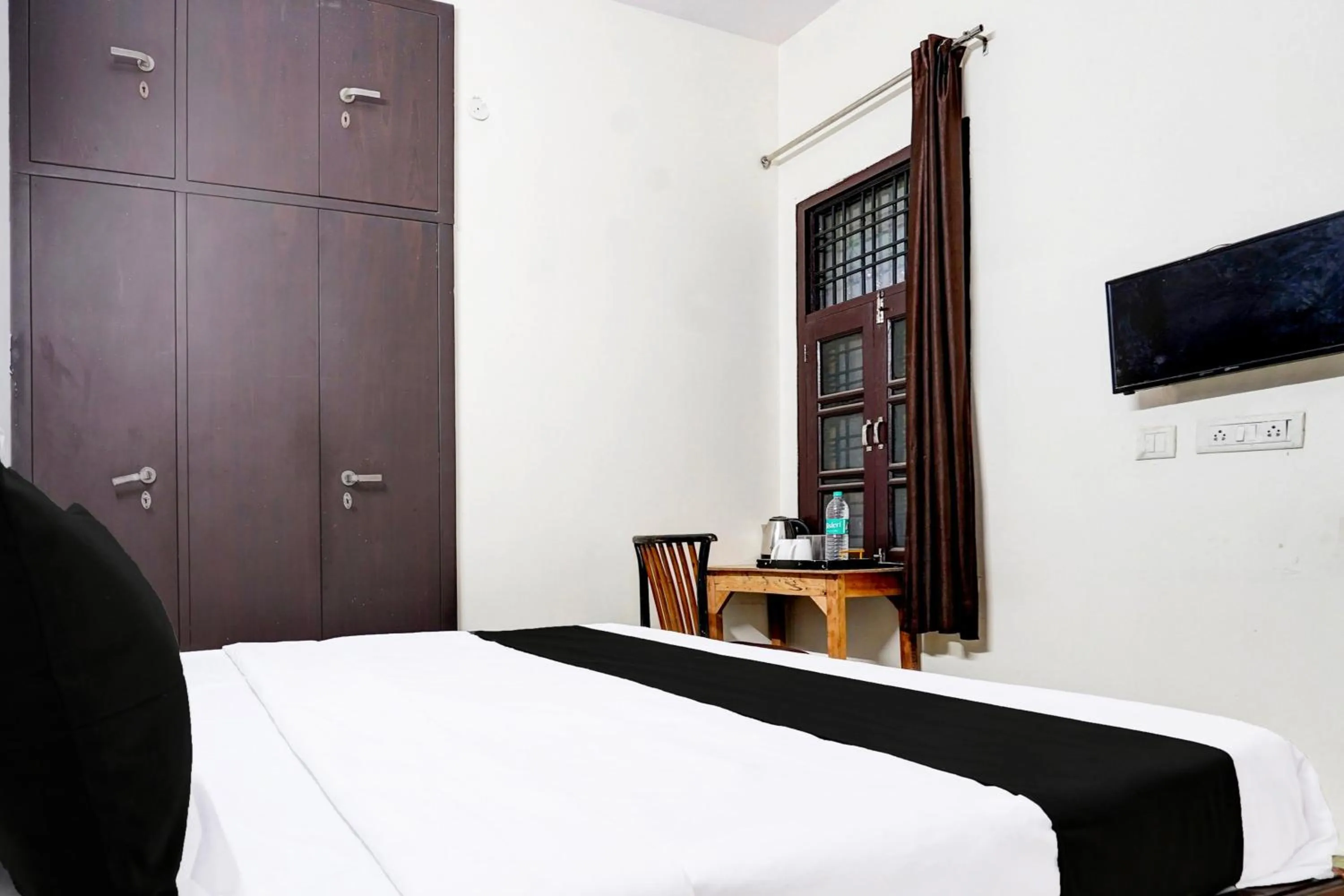 Bedroom, Bed in Super Hotel O Soran stays
