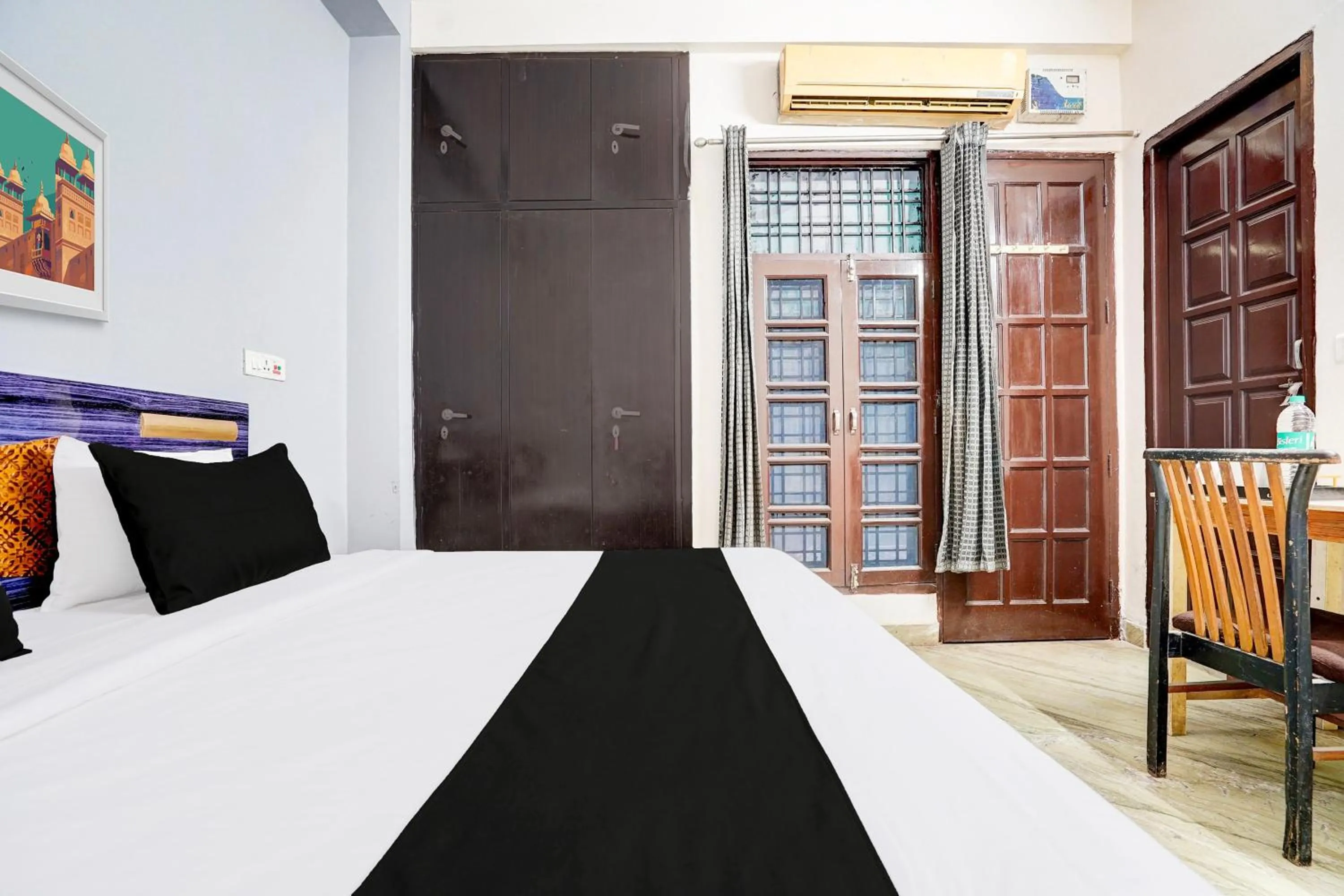 Bedroom, Bed in Super Hotel O Soran stays