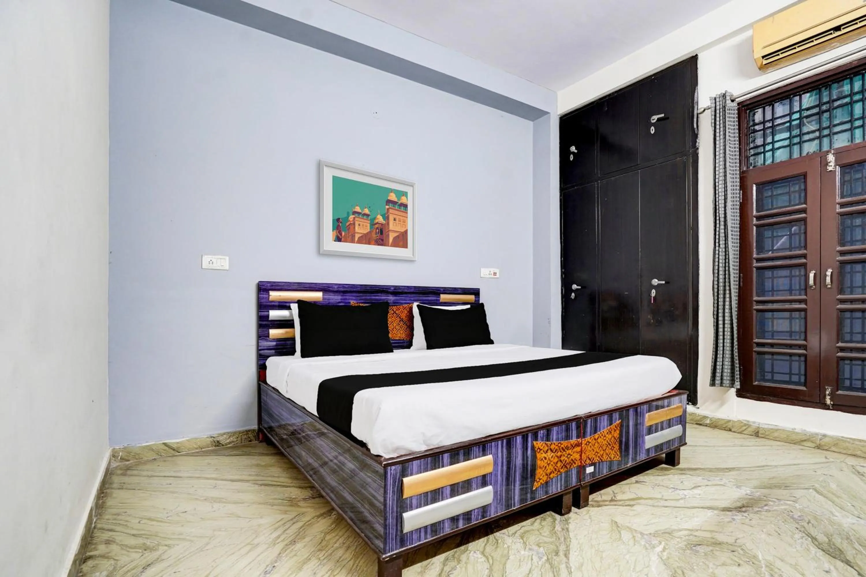 Bedroom, Bed in Super Hotel O Soran stays