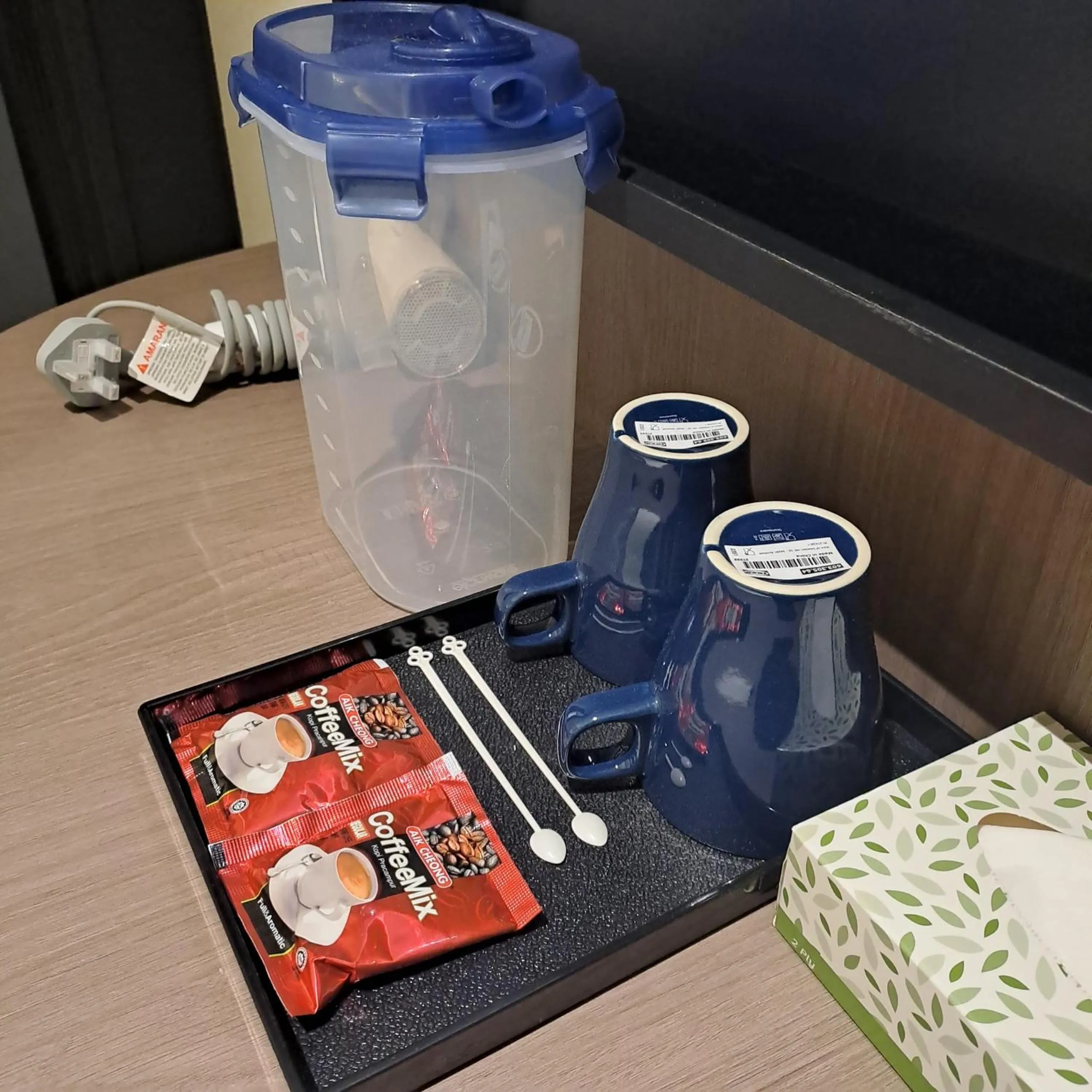 Urban Inn, Myra Meranti