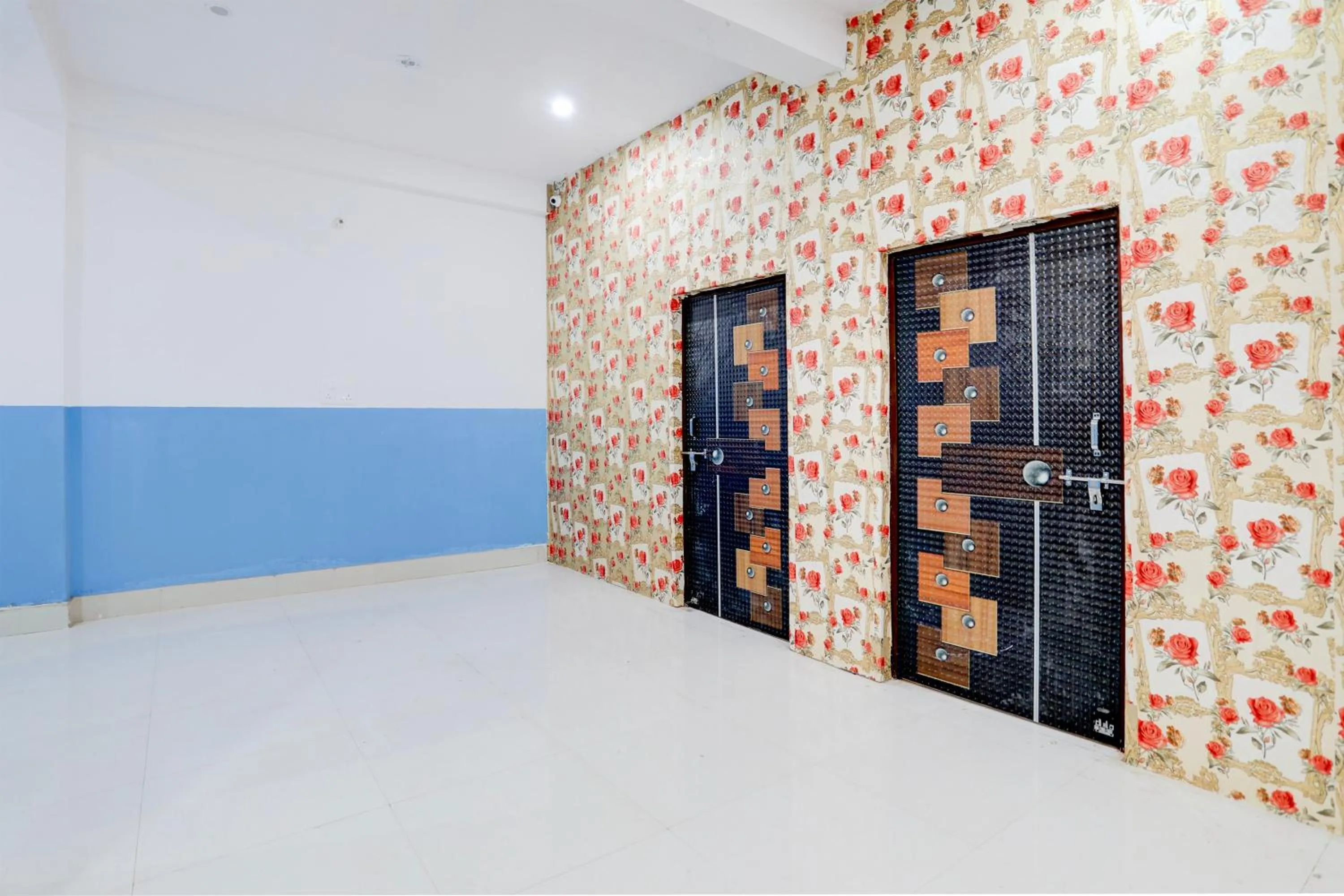 Lobby or reception in Hotel O THE HIGHWAY HOTEL