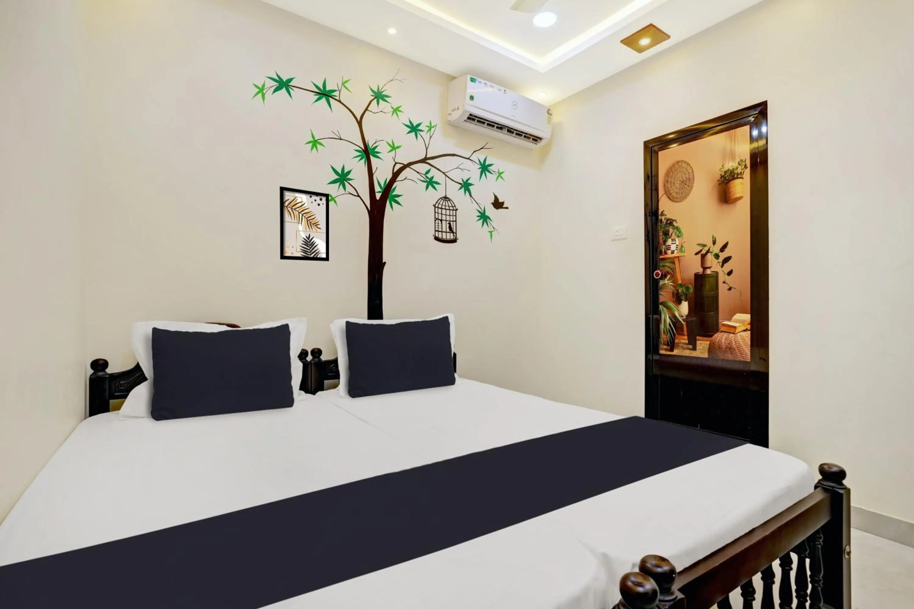 Bedroom, Bed in Hotel O PULARI BACKWATER & ROOMS