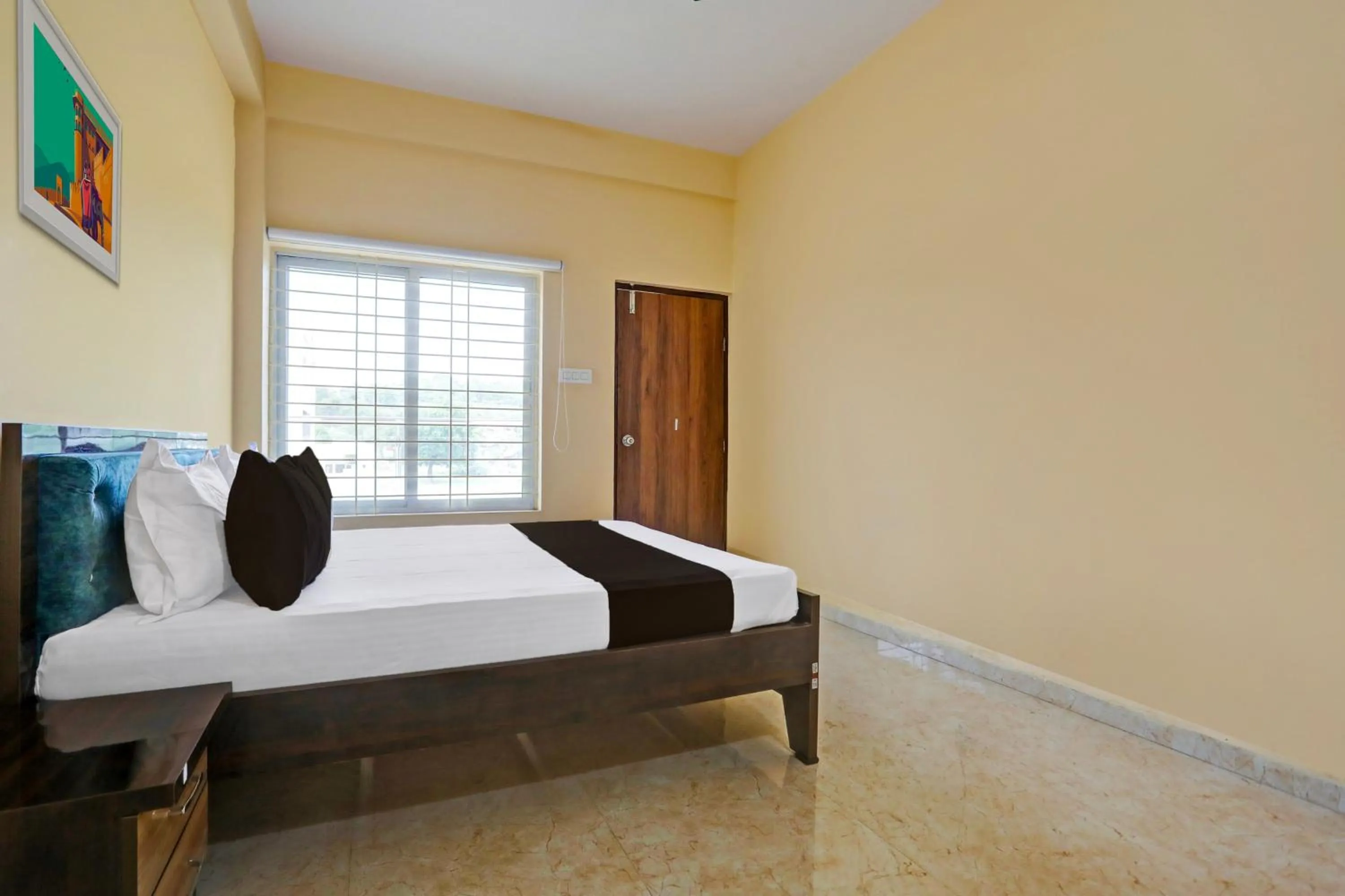 Bedroom, Bed in Super Hotel O Zoo Palace