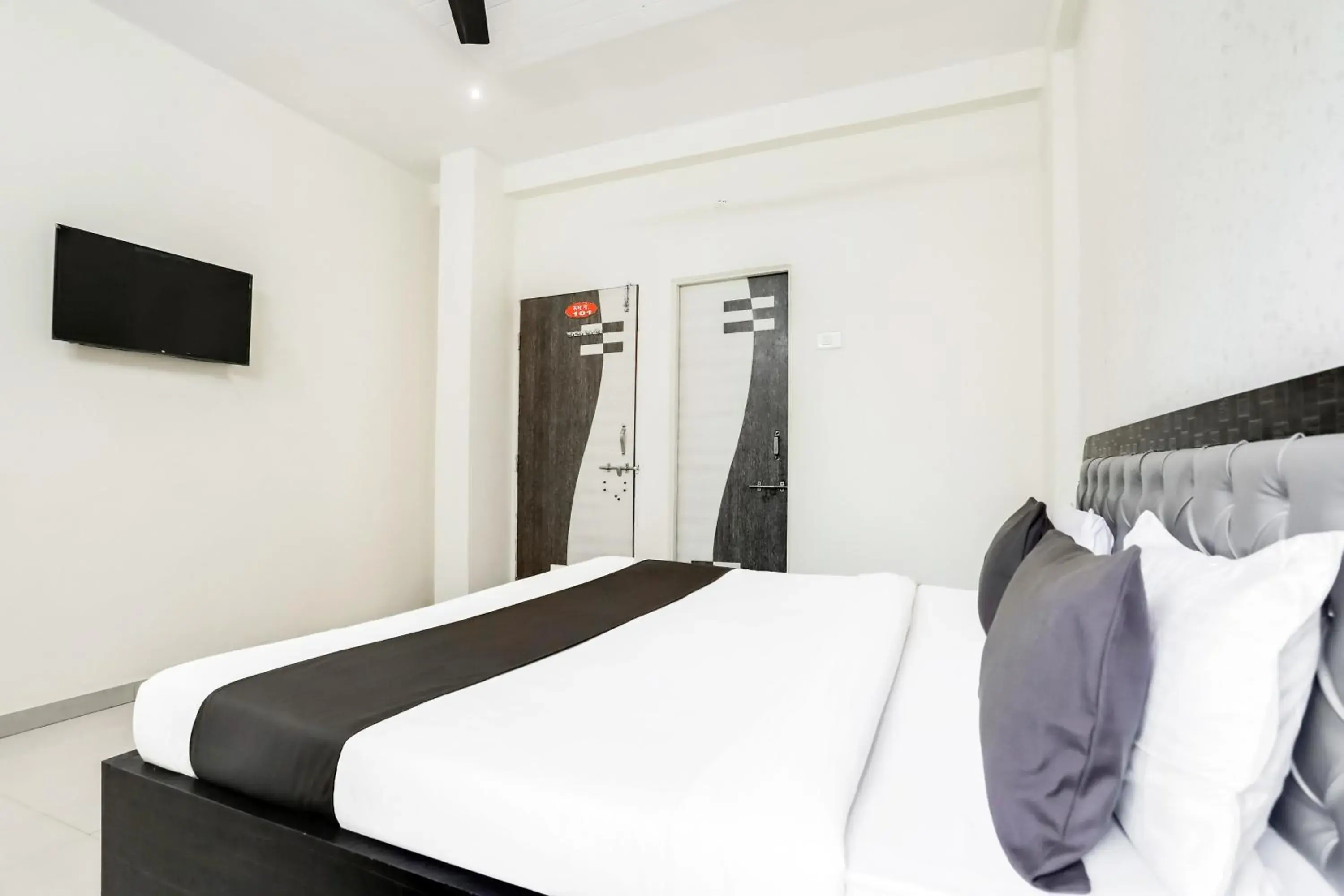 Bedroom, Bed in Hotel O Grand Trinity Bedroom, Bed in Hotel O Grand Trinity