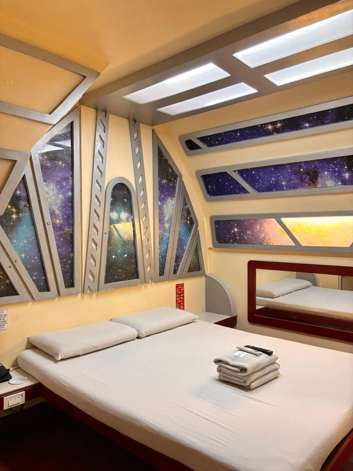 Bedroom, Bed in Astrotel Cubao