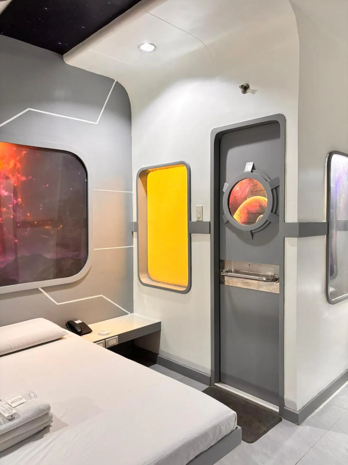 Bedroom, Bed in Astrotel Cubao