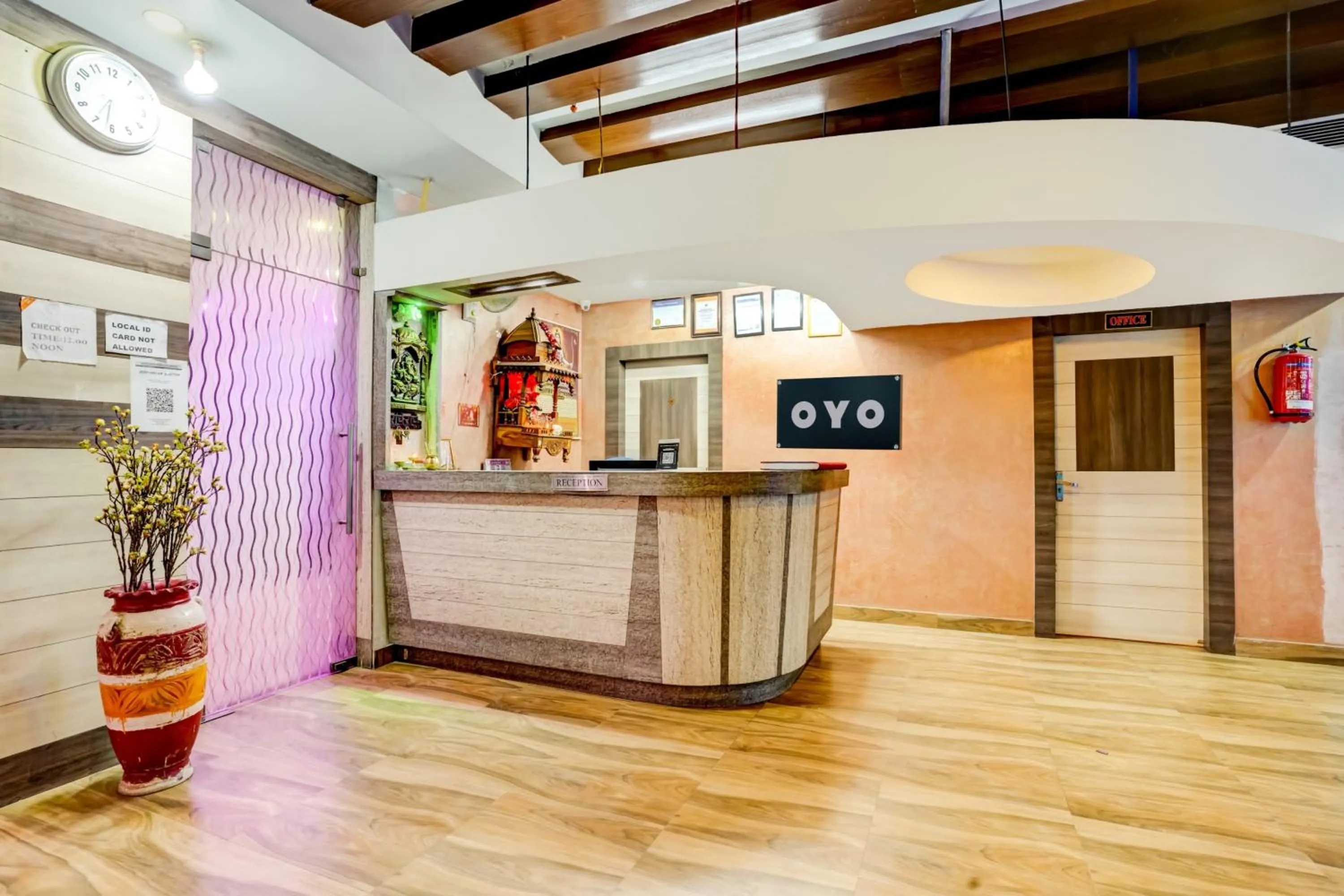 Lobby or reception in Super Collection O Harsh Regency