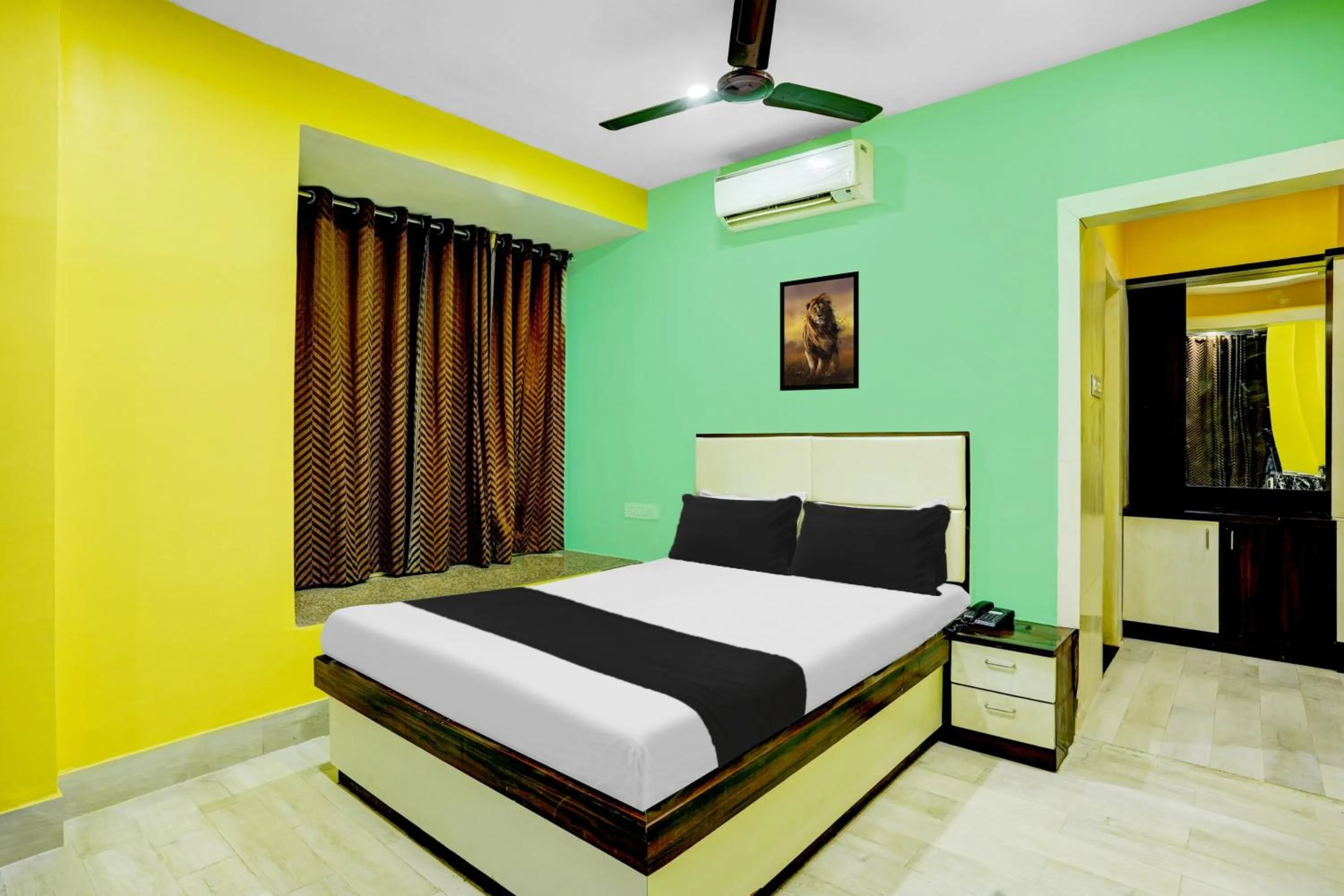 Bedroom, Bed in Hotel O Harsh Regency