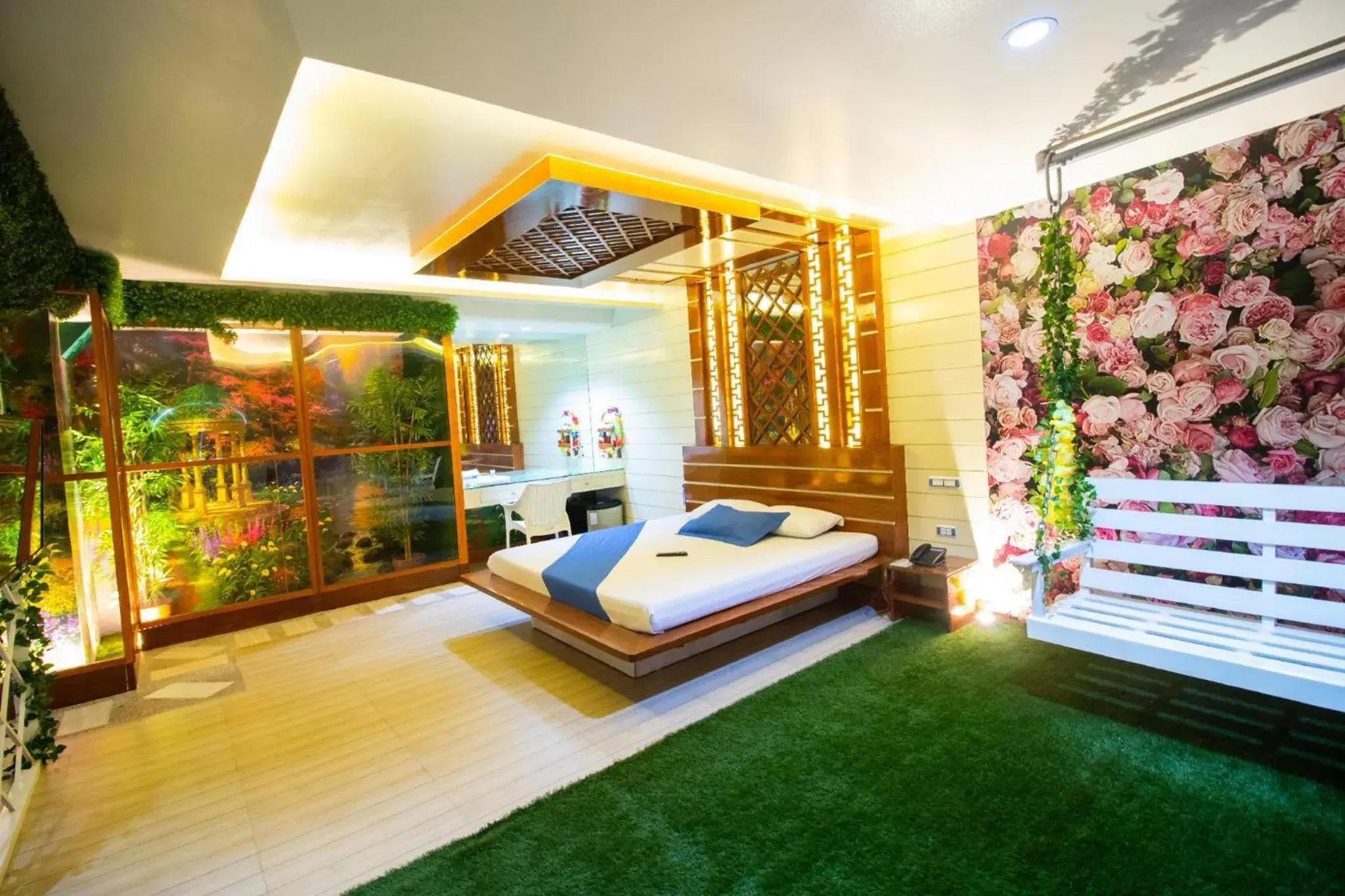 Bedroom, Bed in Hotel Dreamworld Las Pinas Bedroom, Bed in Hotel Dreamworld Las Pinas