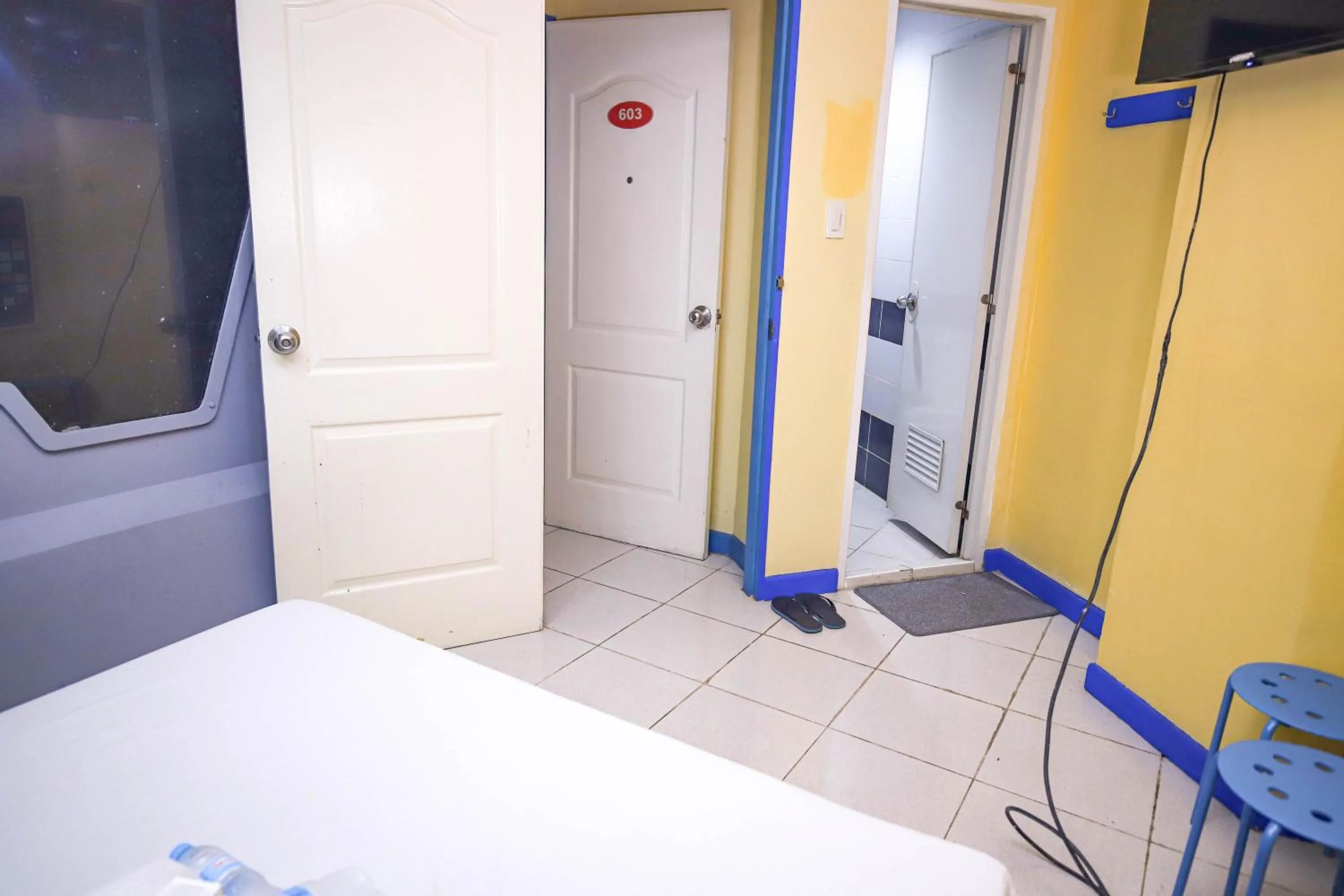 Bed in Astrotel Novaliches