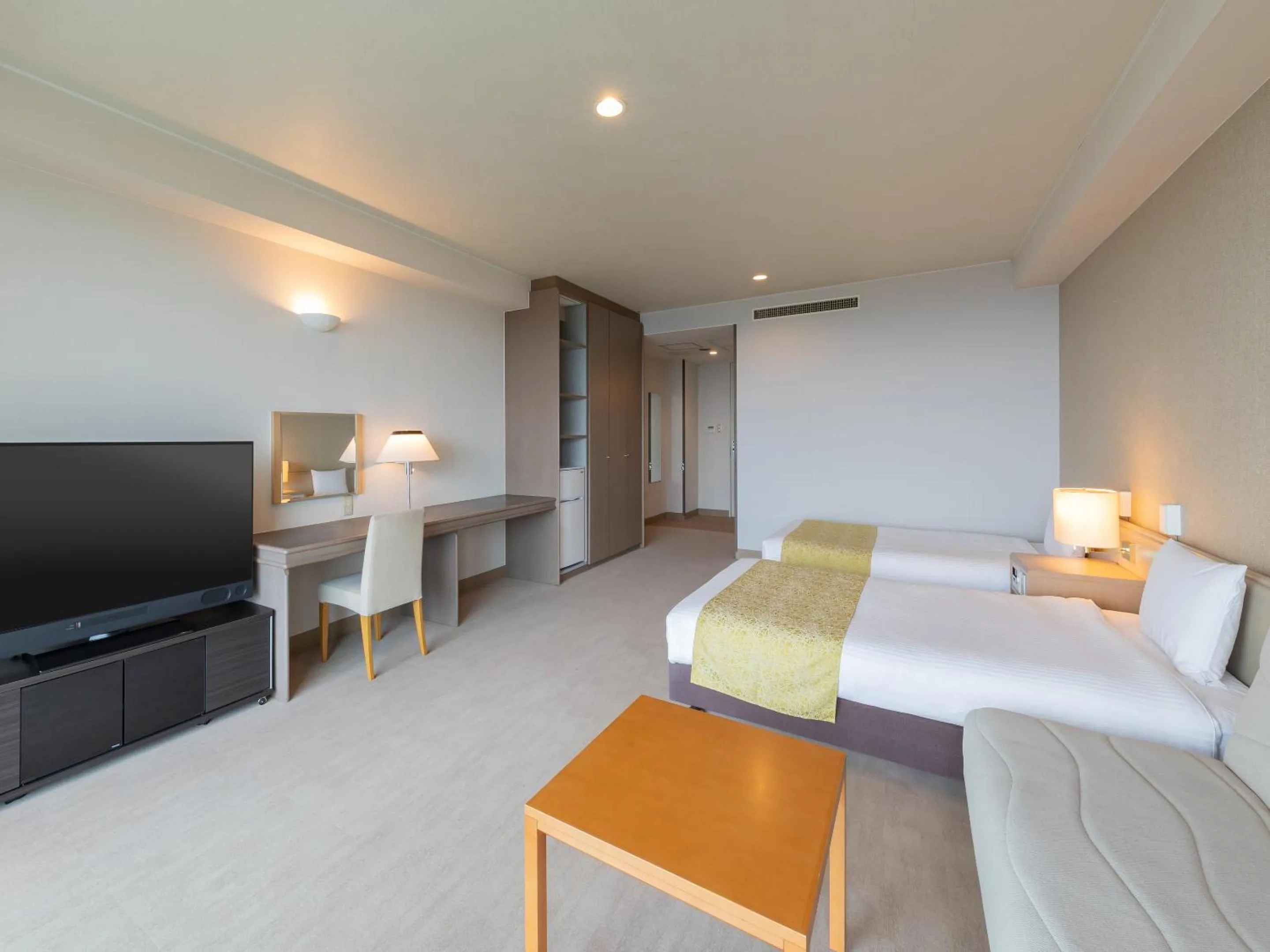 Bed in Nanki Shirahama Wan Wan Paradise Hotel