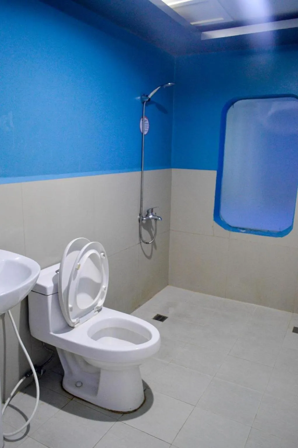 Bathroom in Astrotel Divisoria