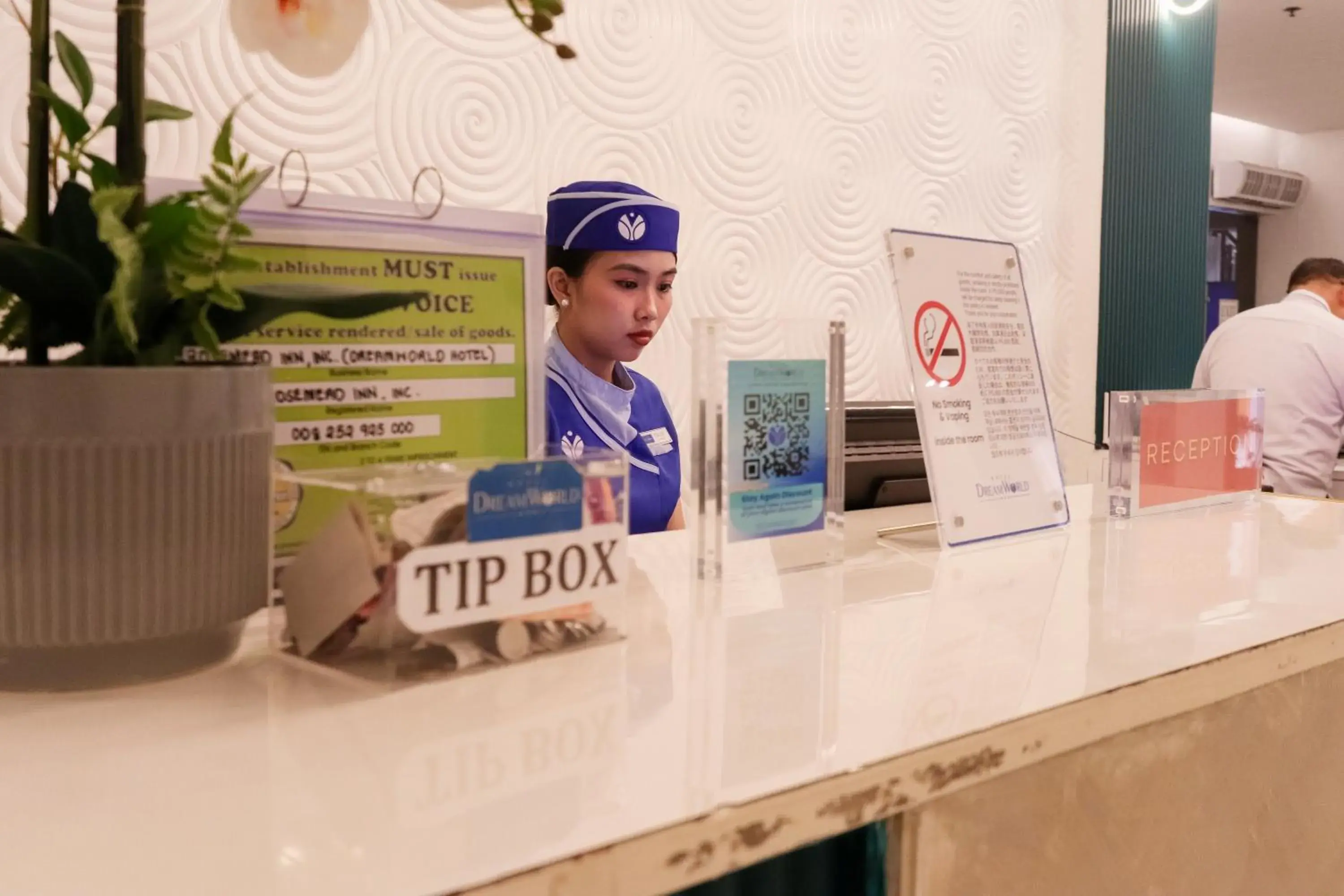 Lobby or reception in Hotel Dreamworld North Edsa Lobby or reception in Hotel Dreamworld North Edsa