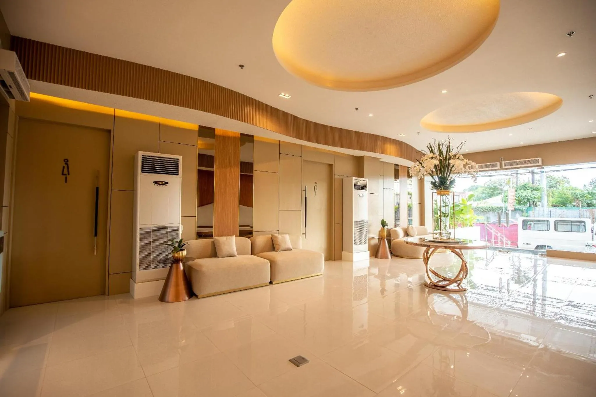 Lobby or reception in Hotel Dreamworld East Ortigas