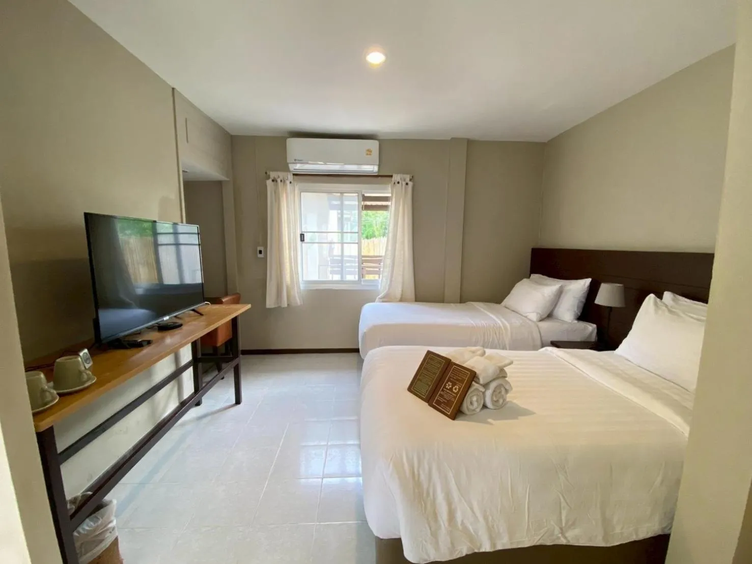 Bedroom, Bed in Chumphon Cabana Resort