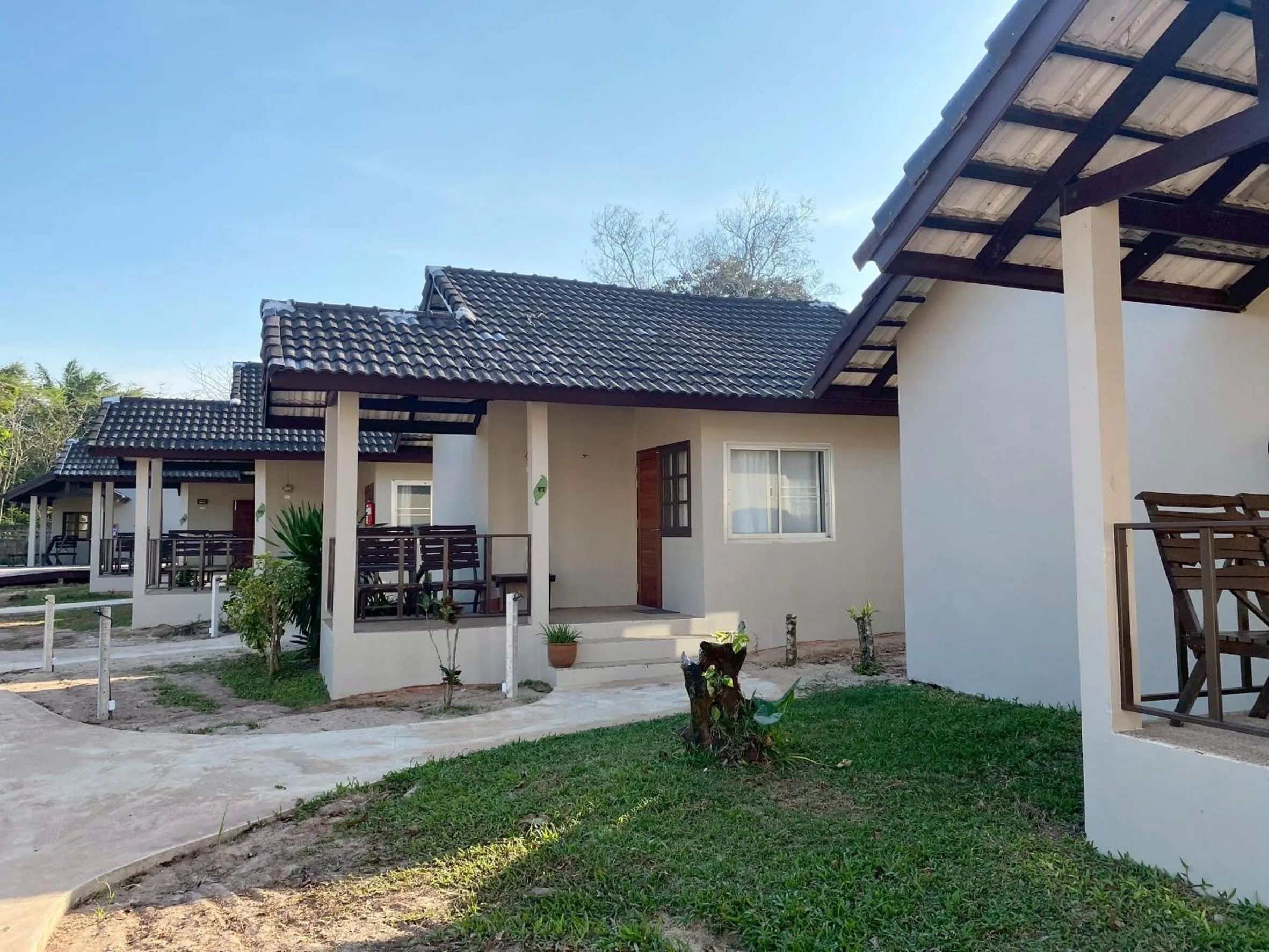 Property building in Chumphon Cabana Resort