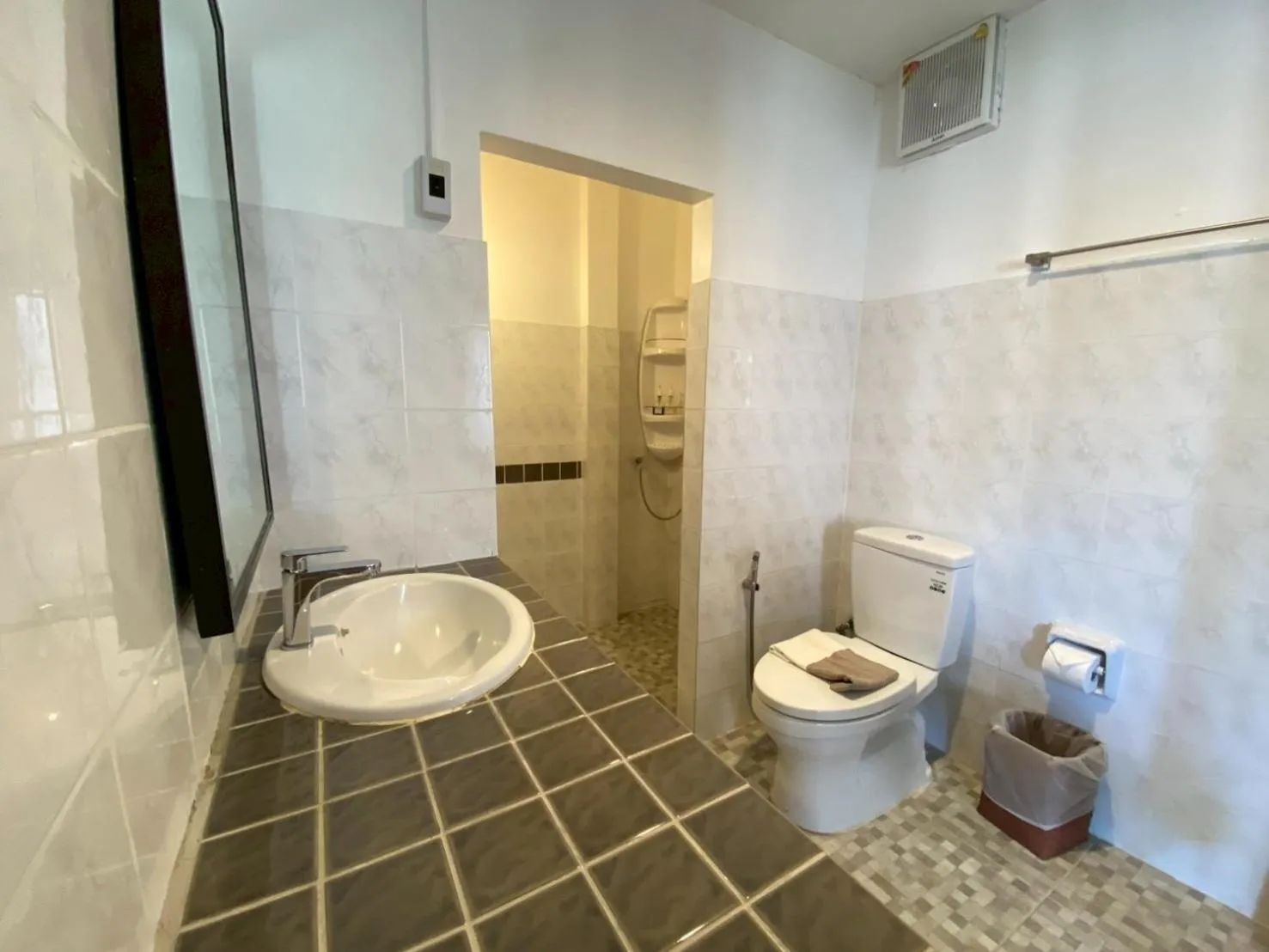 Bathroom in Chumphon Cabana Resort