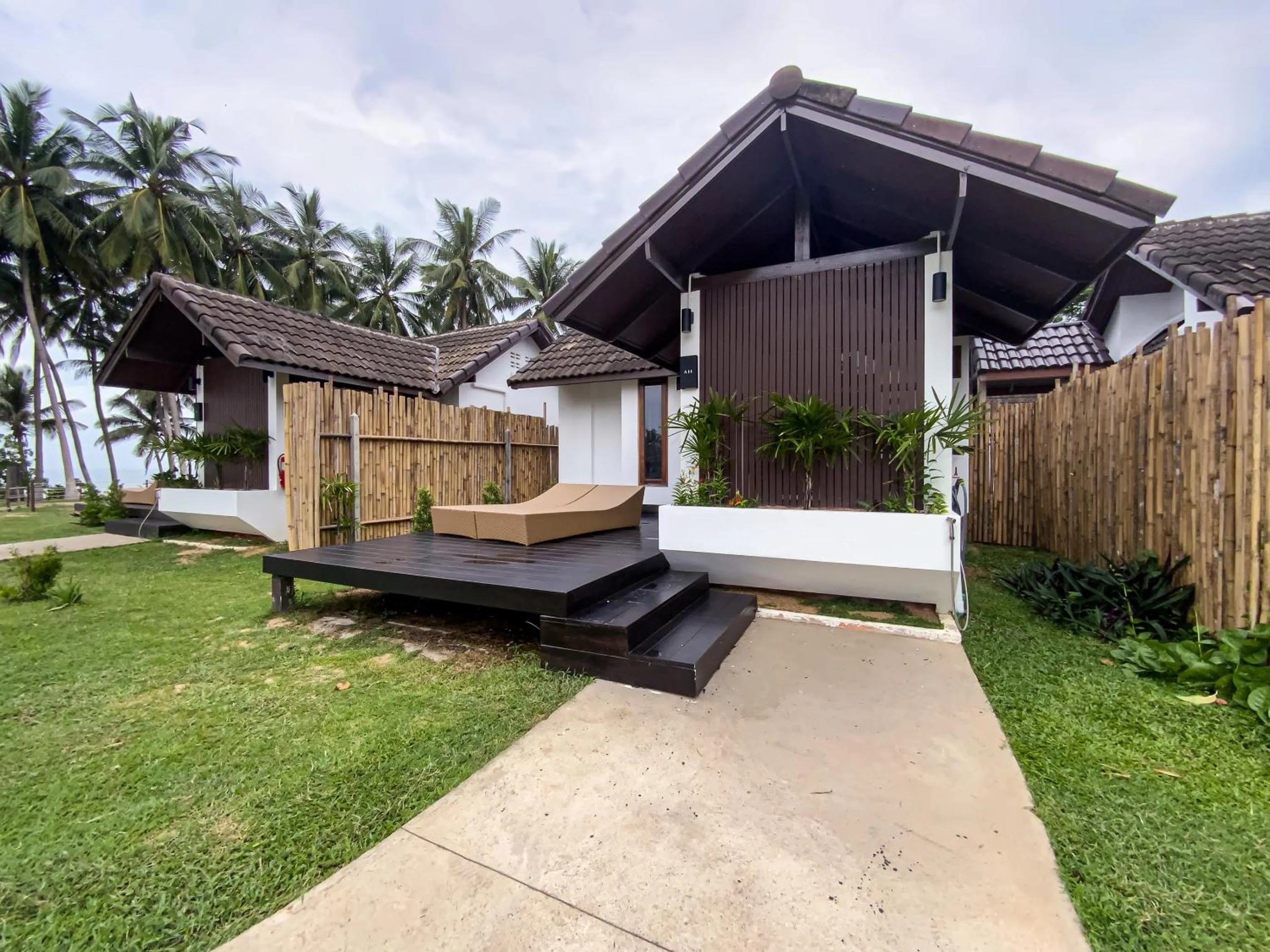 Property building in Chumphon Cabana Resort