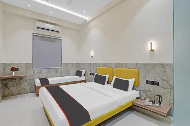 Deluxe Room - single occupancy in Hotel Gold Palace Inn