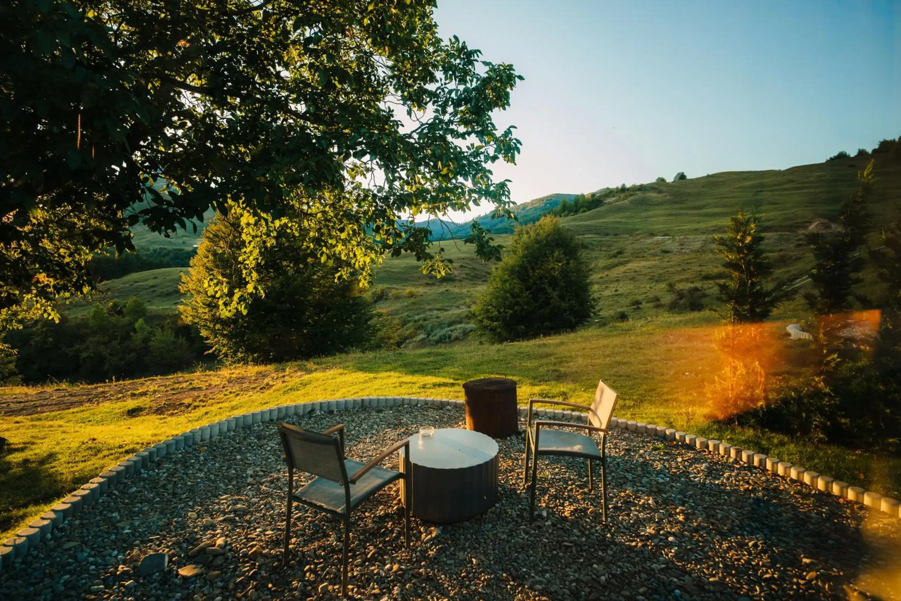 Property building in Moon Valley Comarnic Property building in Moon Valley Comarnic