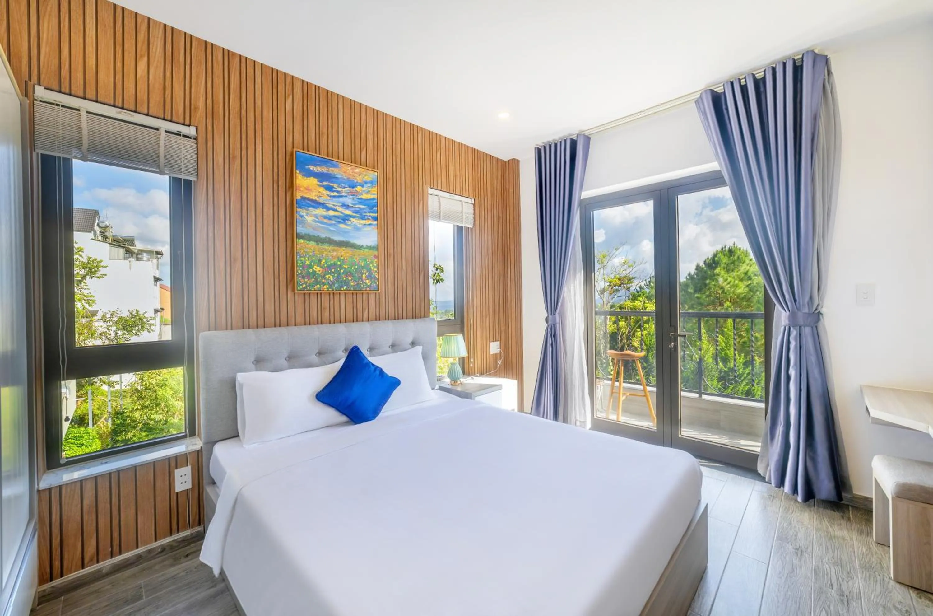 View (from property/room), Bed in TP Dalat Hotel