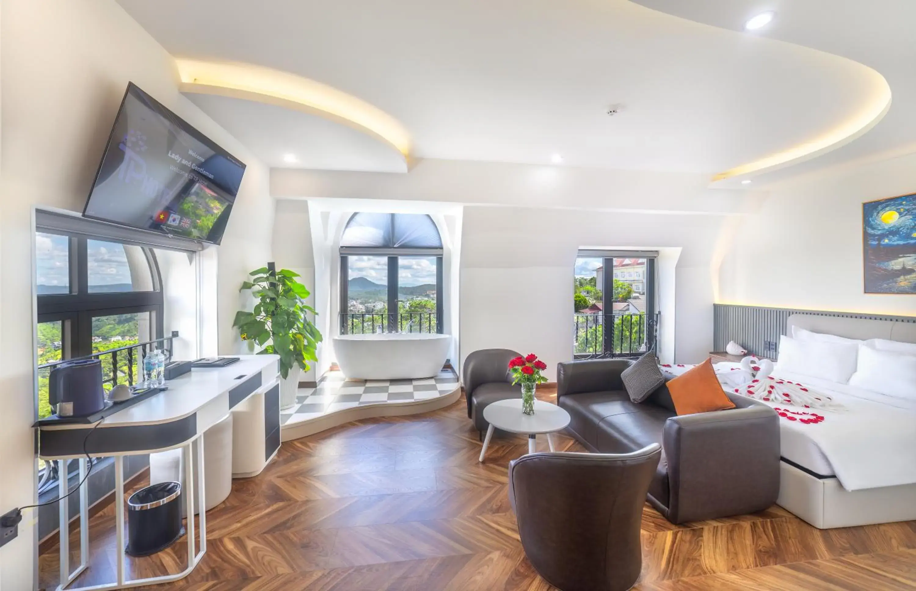 Bedroom in TP Dalat Hotel Bedroom in TP Dalat Hotel