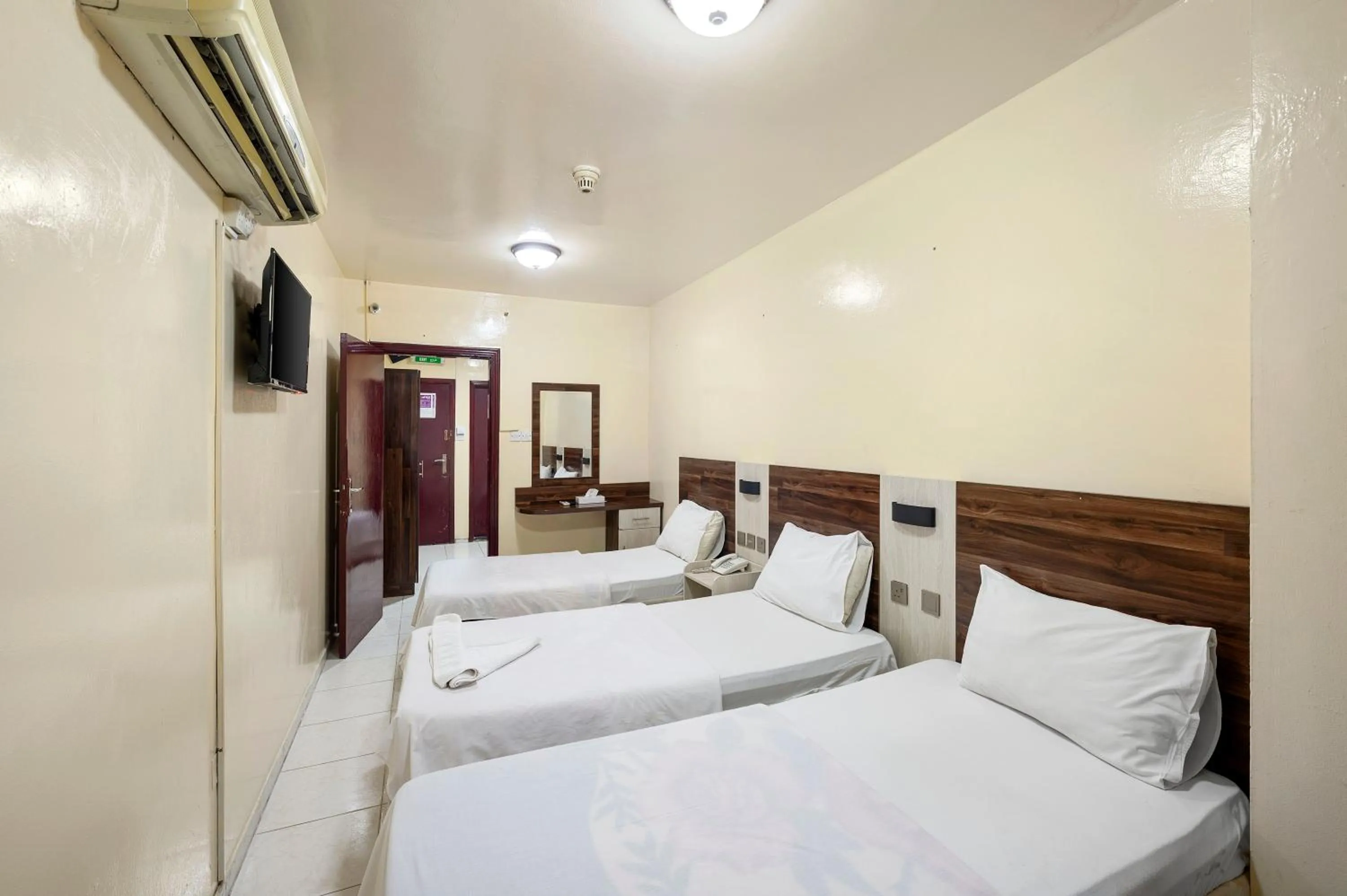 Bed in Naif Palace Hotel