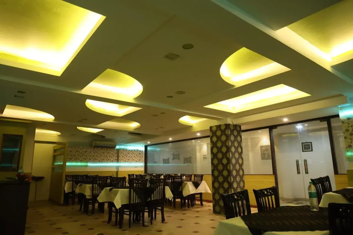 Restaurant/places to eat in Hotel Panna Paradise Restaurant/places to eat in Hotel Panna Paradise