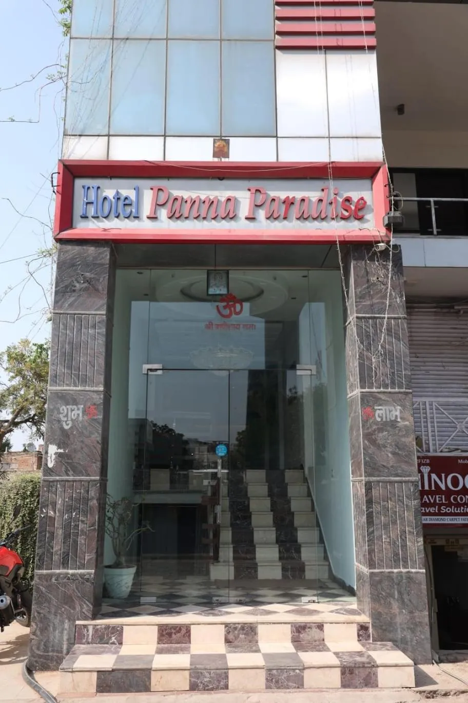 Property building in Hotel Panna Paradise