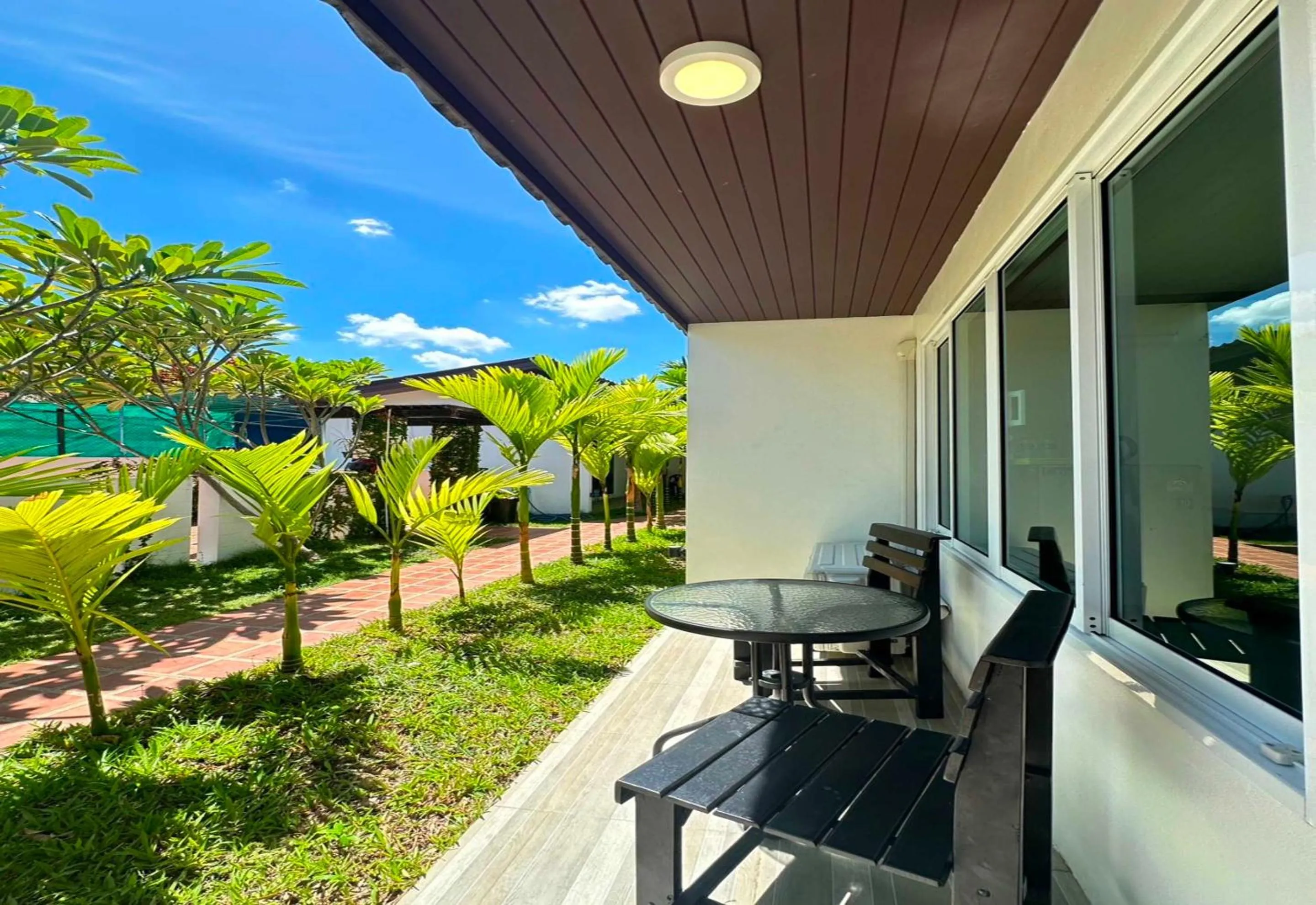 Facade/entrance in OYO 75492 Carpe Diem Homestay