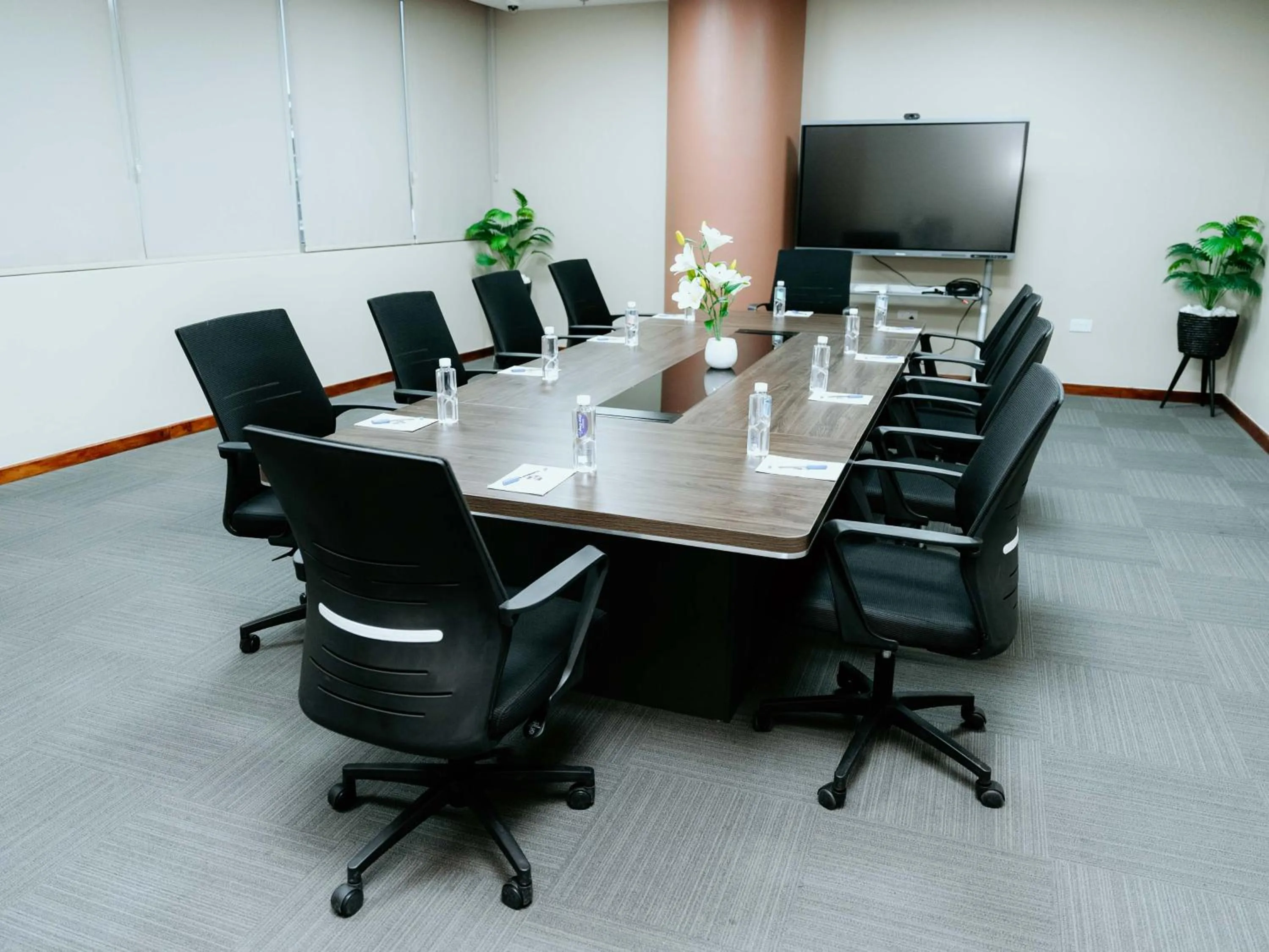 Meeting/conference room in Kingjada Hotels & Apartments