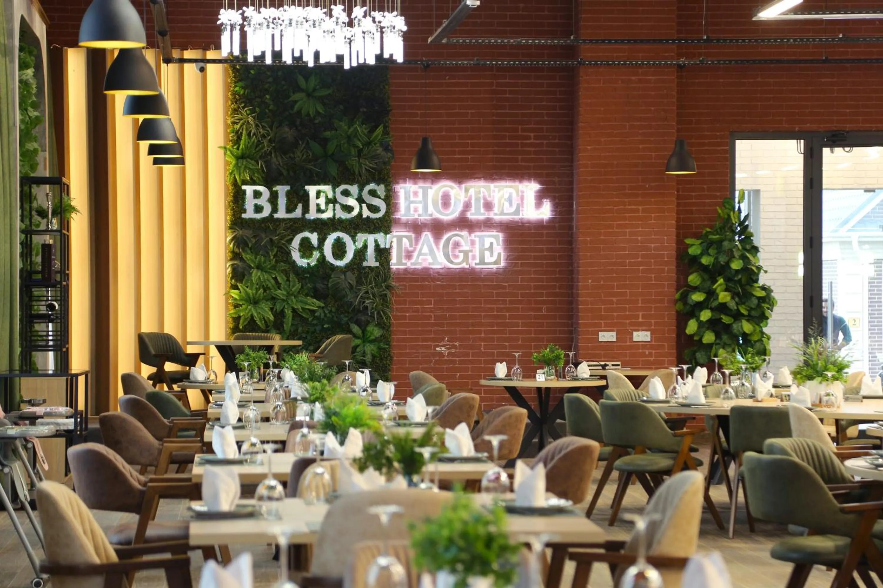 Restaurant/places to eat in Gabala Bless Hotel Cottage