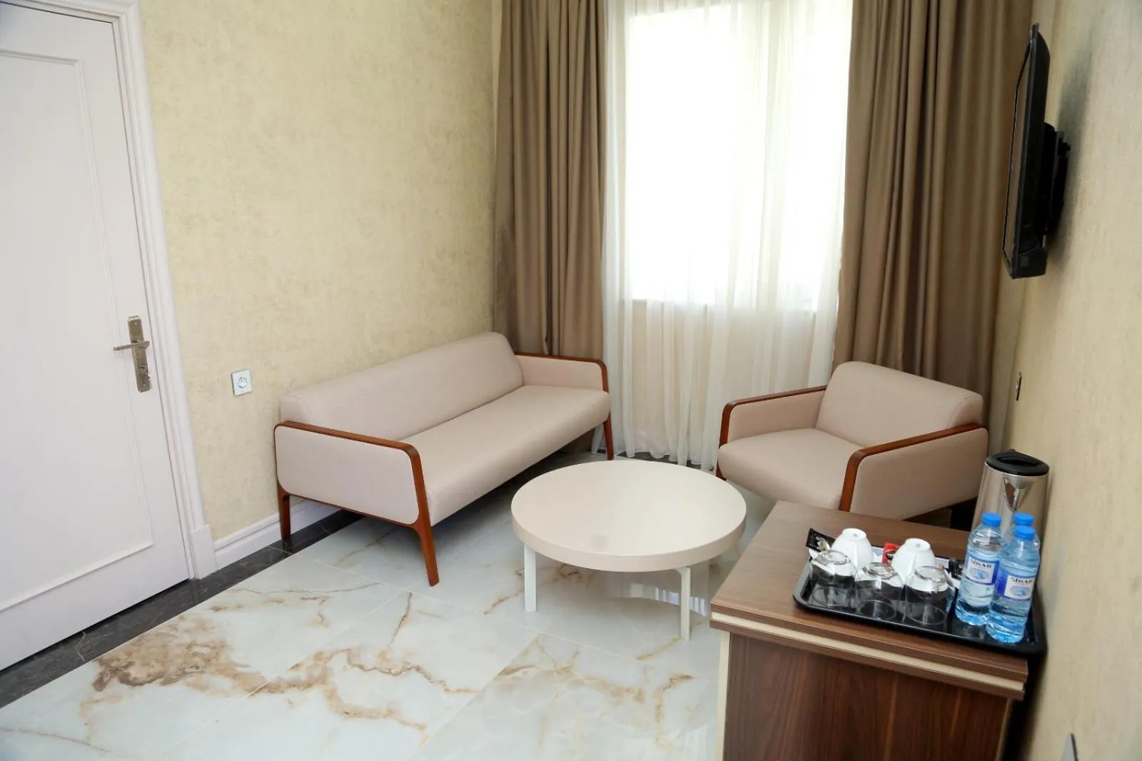 TV and multimedia in Gabala Bless Hotel Cottage