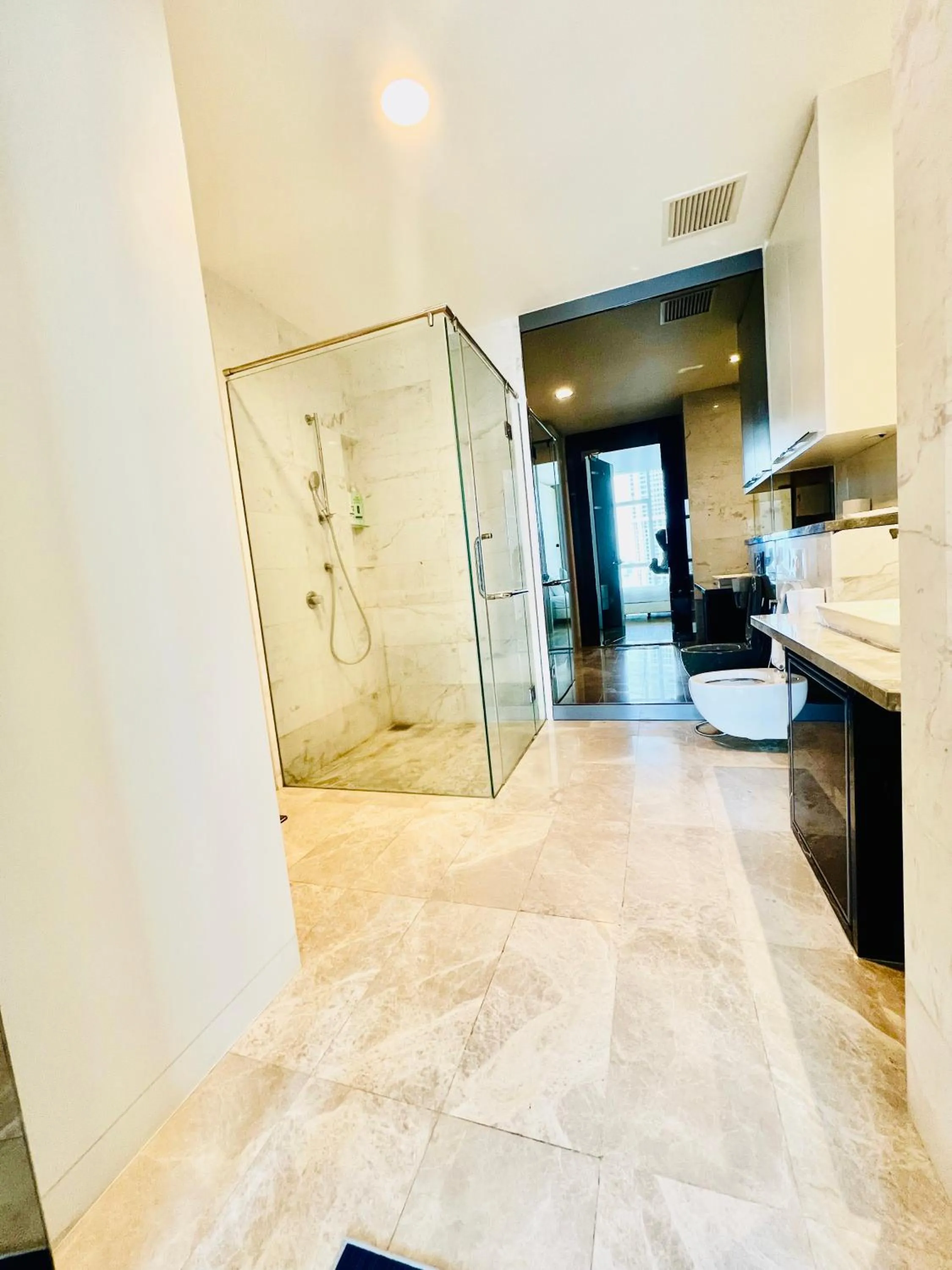 Shower in De Sky Platinum Suites KLCC Kuala Lumpur