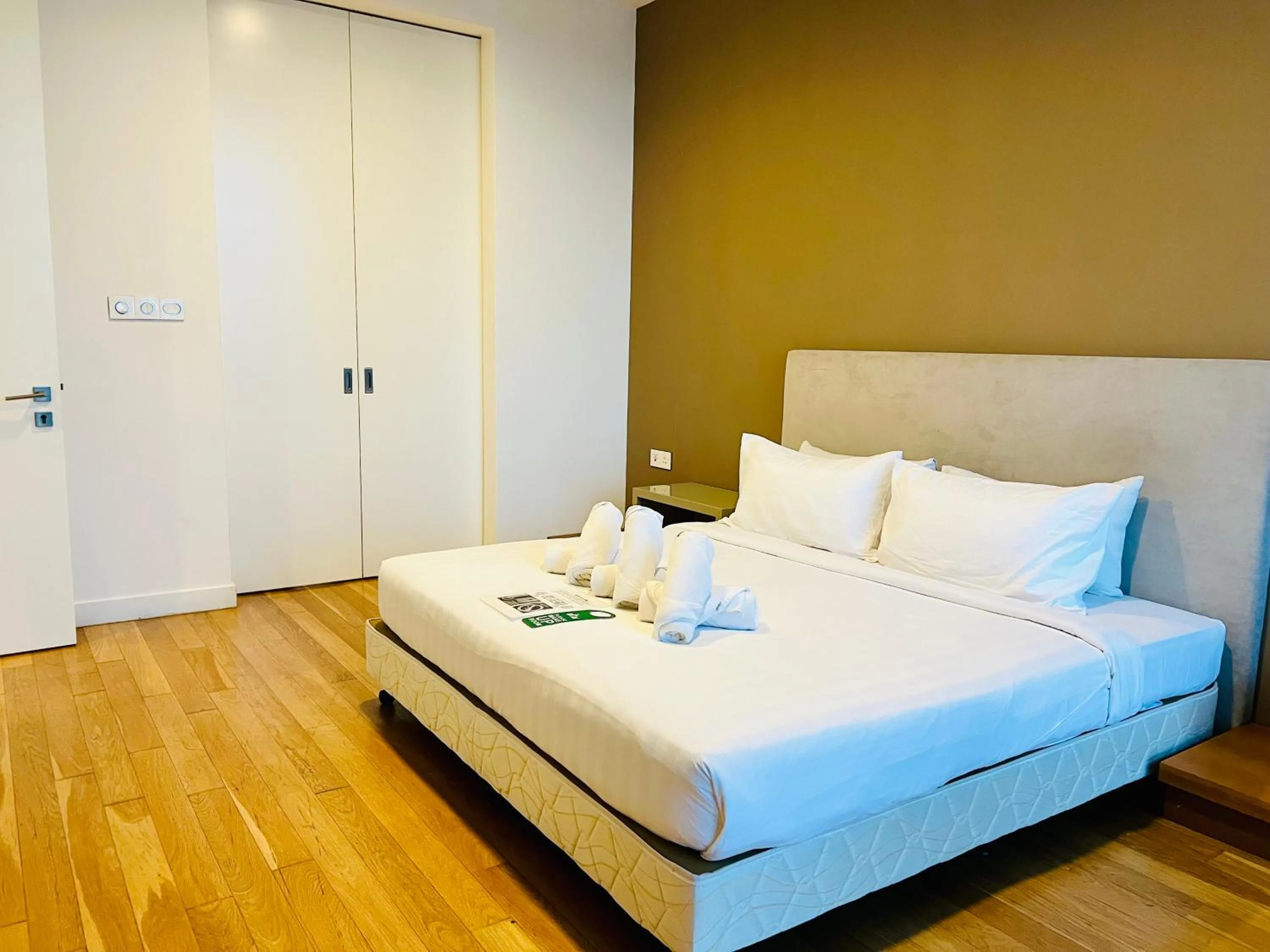 Photo of the whole room in De Sky Platinum Suites KLCC Kuala Lumpur