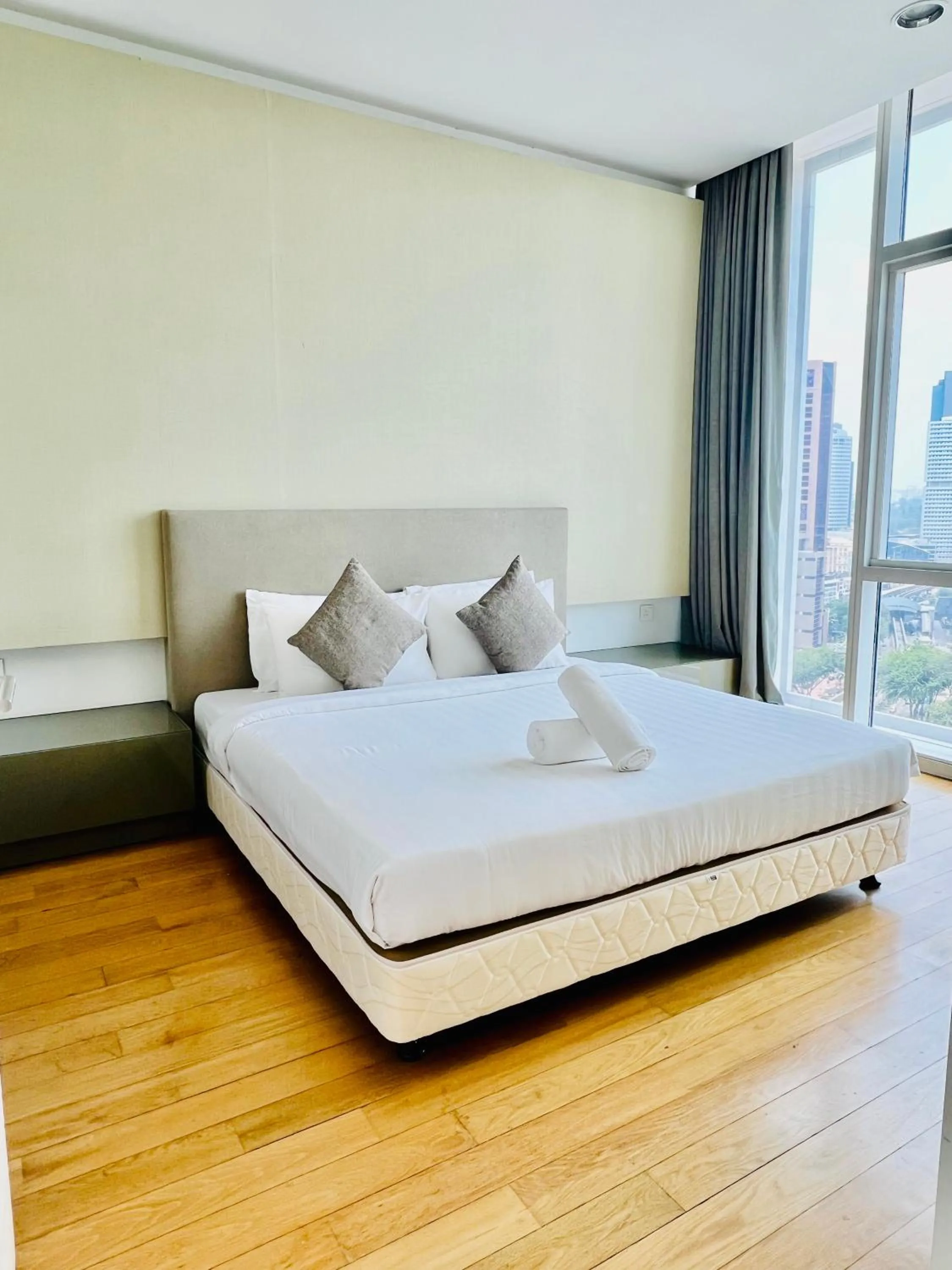 Photo of the whole room in De Sky Platinum Suites KLCC Kuala Lumpur