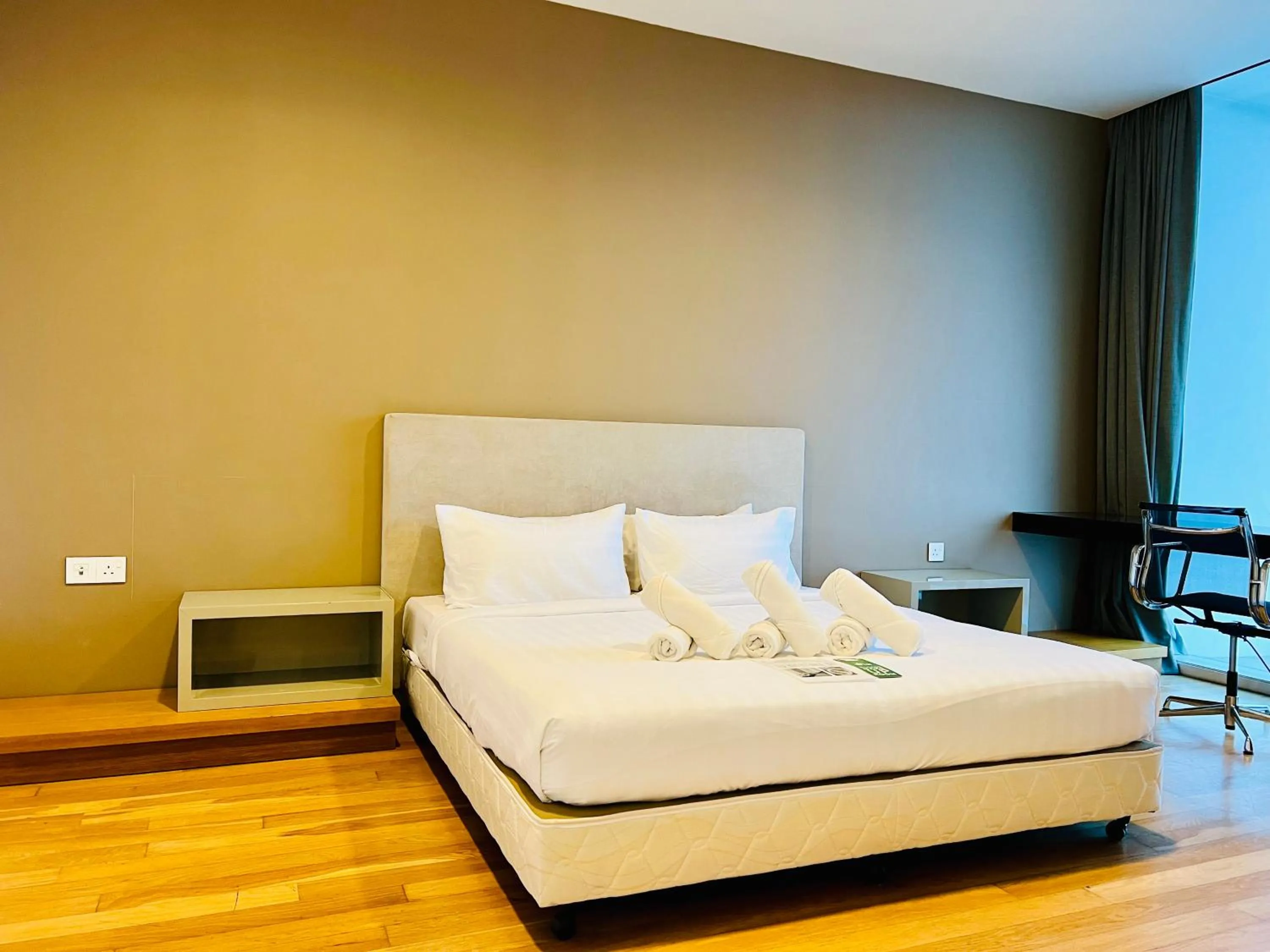 Photo of the whole room in De Sky Platinum Suites KLCC Kuala Lumpur