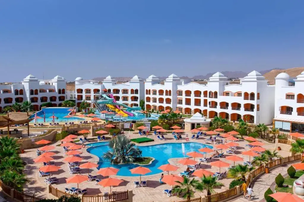 Swimming pool in Fun & Sun Naama Waves Swimming pool in Fun & Sun Naama Waves
