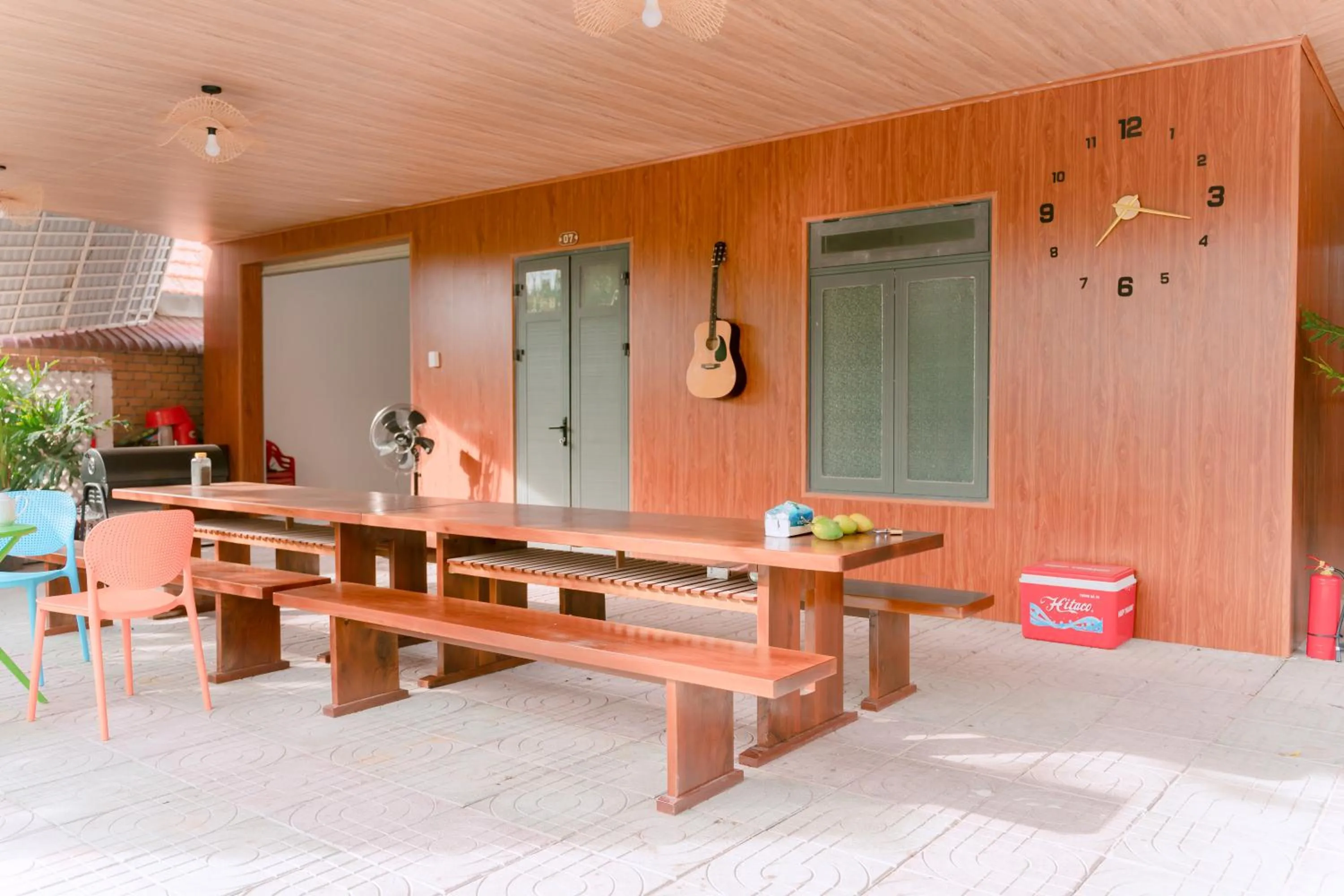 Dining area in Wooden Homestay LAGI