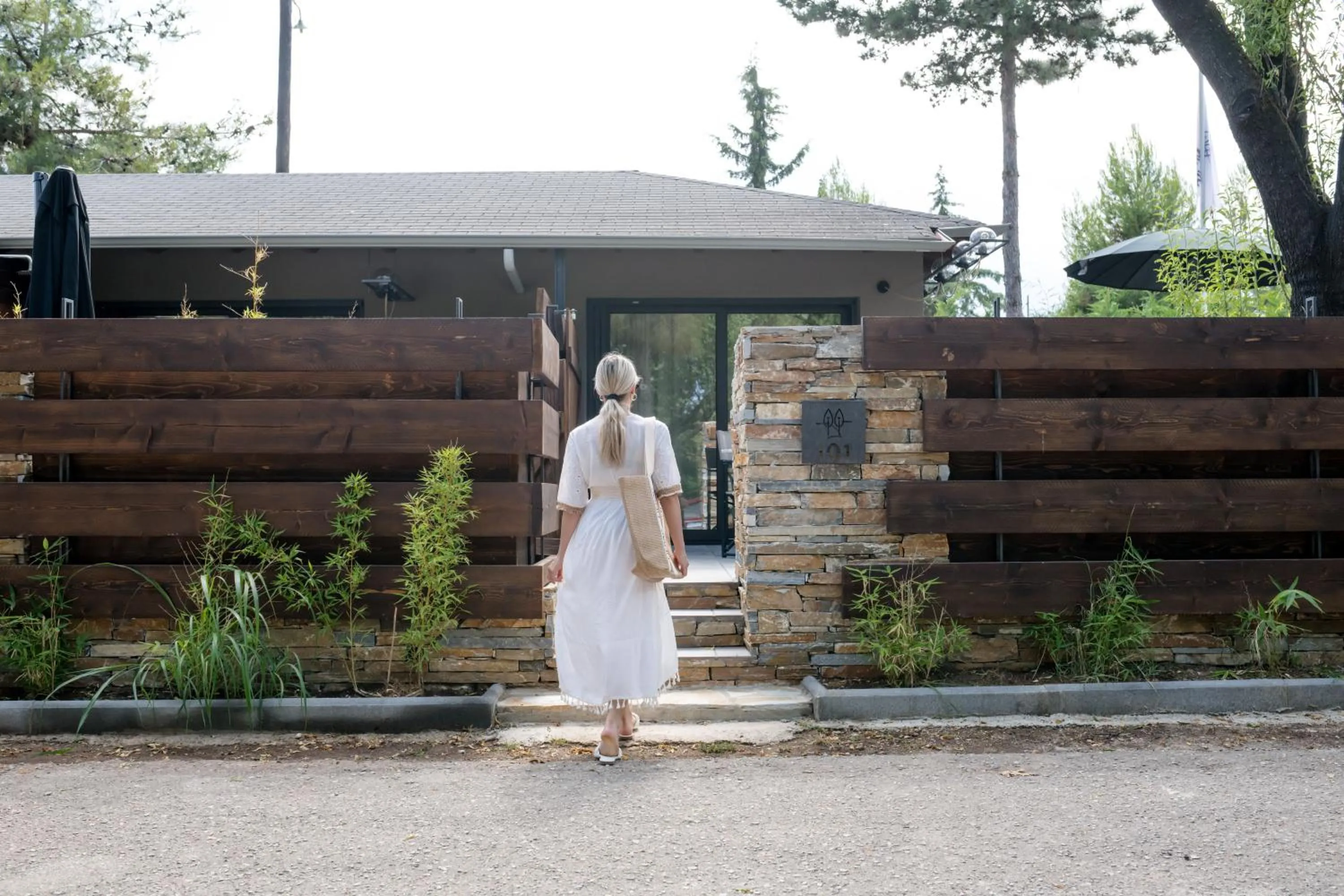 Sylvia Camping & Luxury Suites, Panel Hospitality Homes & Villas