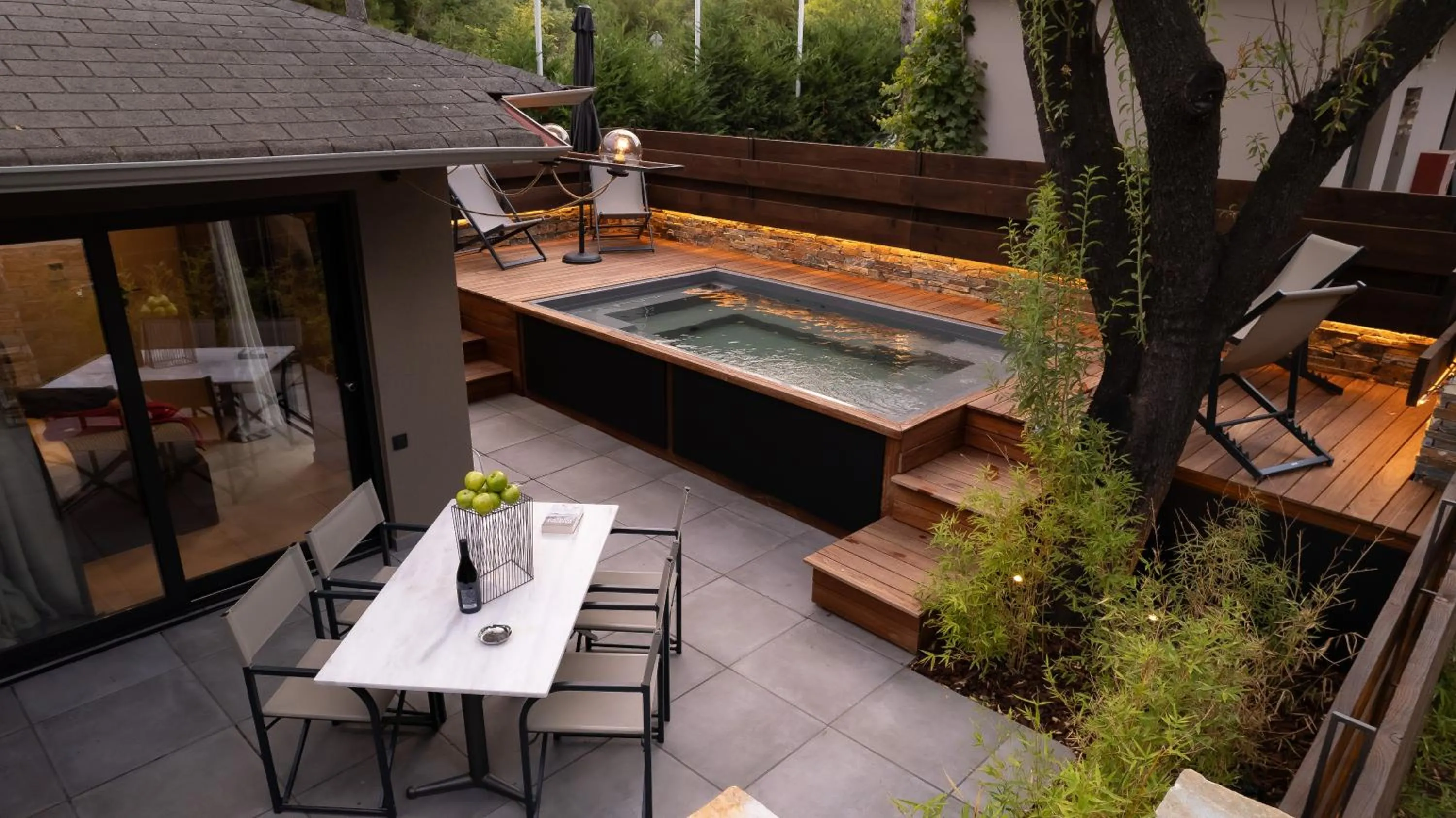 Patio in Sylvia Camping & Luxury Suites, Panel Hospitality Homes & Villas