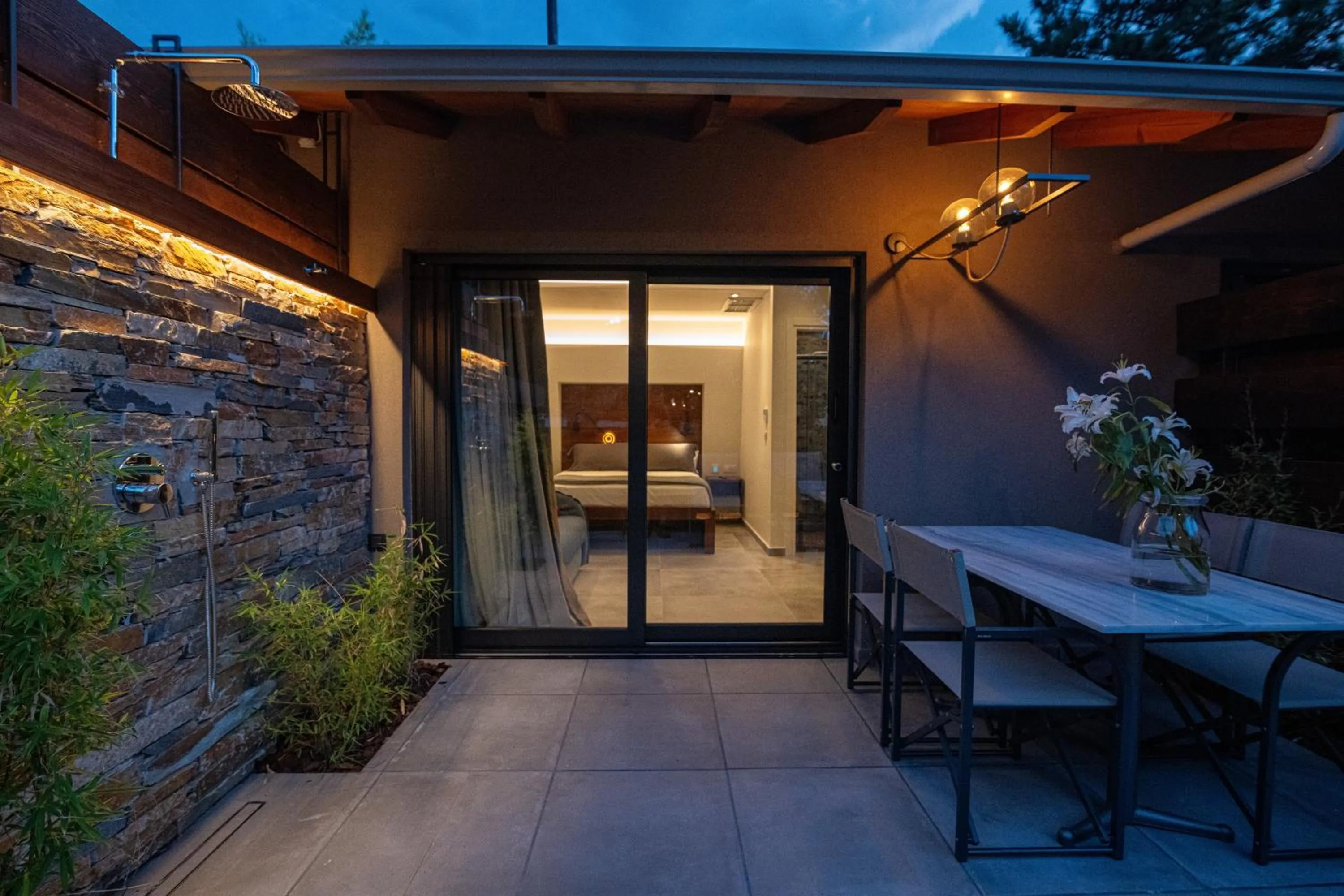 Sylvia Camping & Luxury Suites, Panel Hospitality Homes & Villas