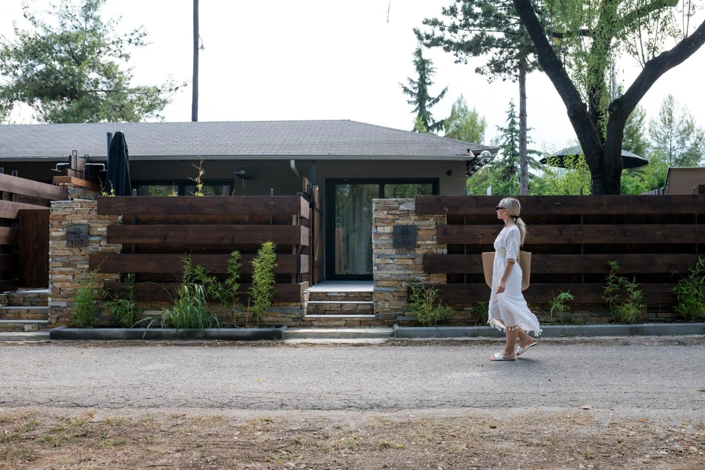 Sylvia Camping & Luxury Suites, Panel Hospitality Homes & Villas